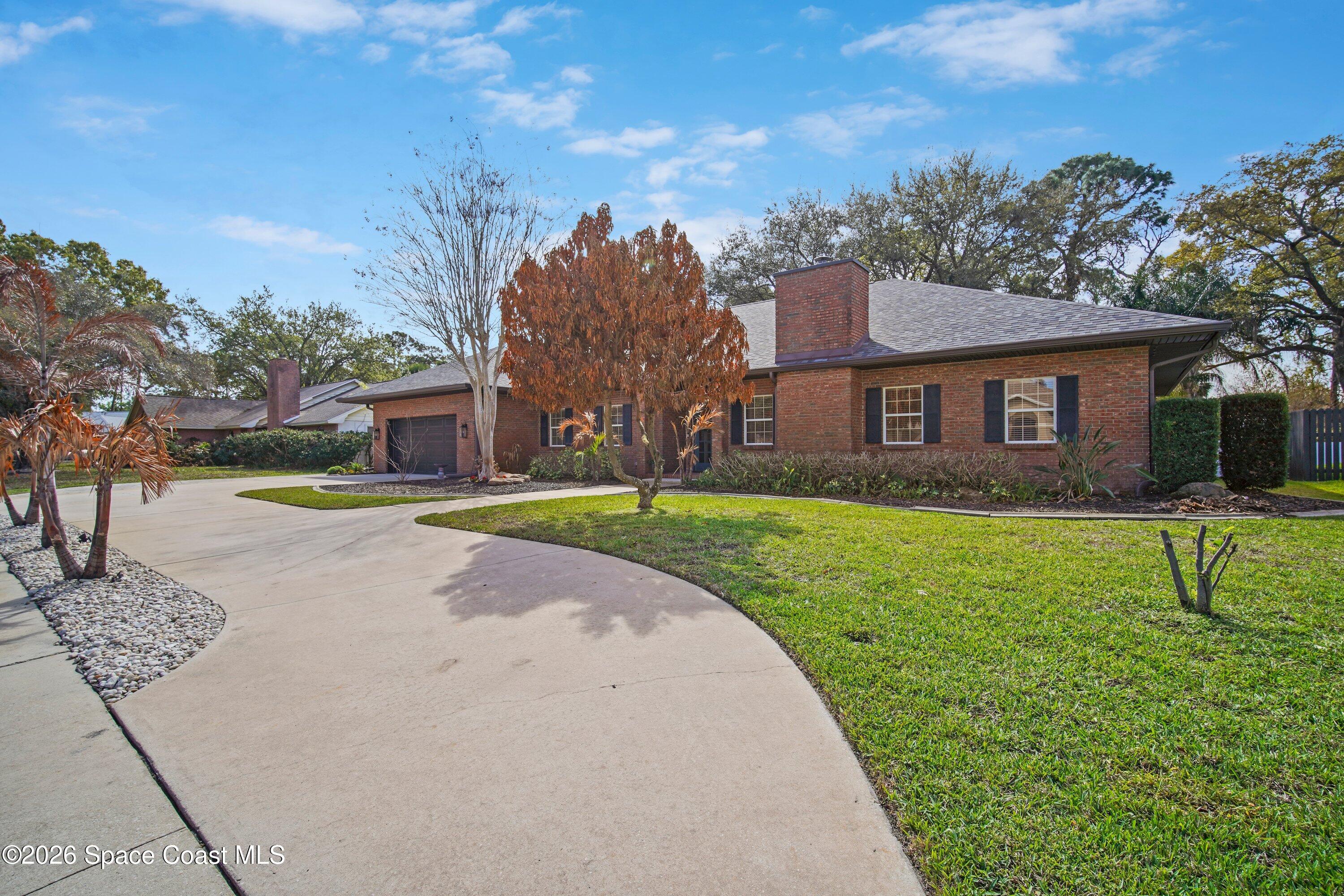 572 Lake Ashley Circle