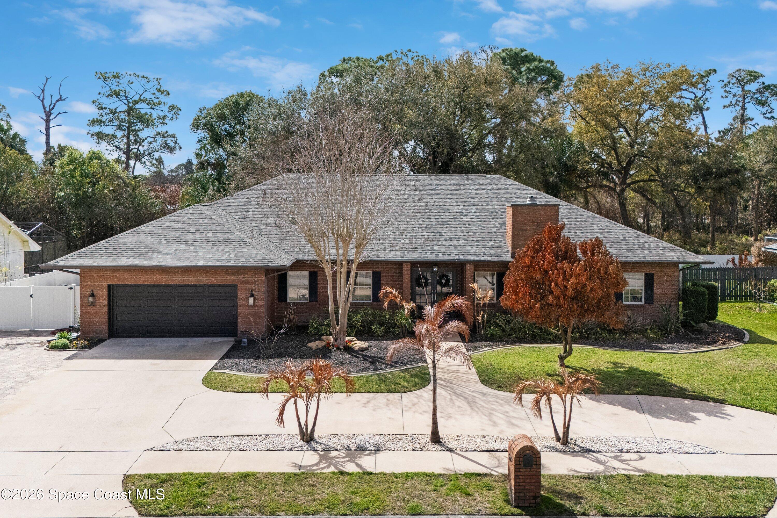 572 Lake Ashley Circle