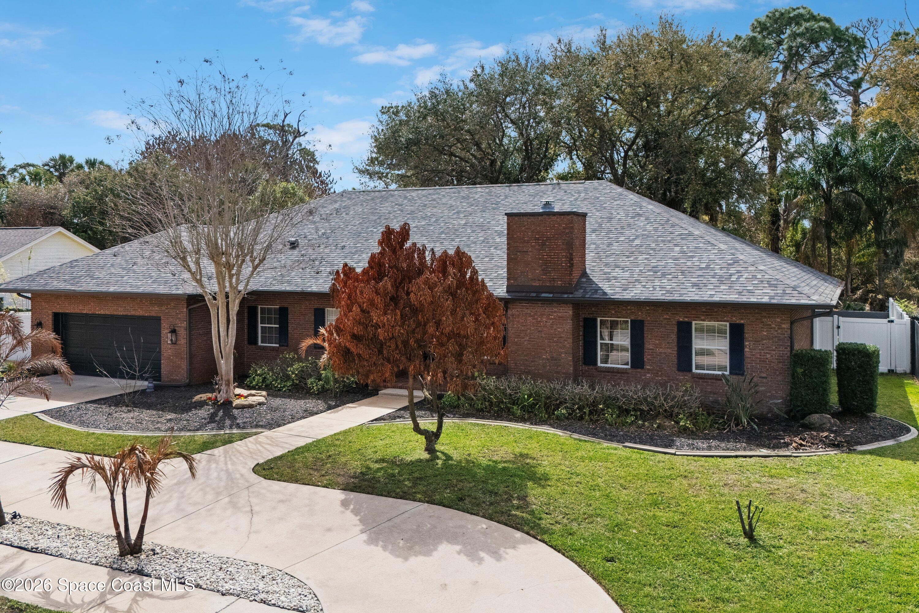 572 Lake Ashley Circle