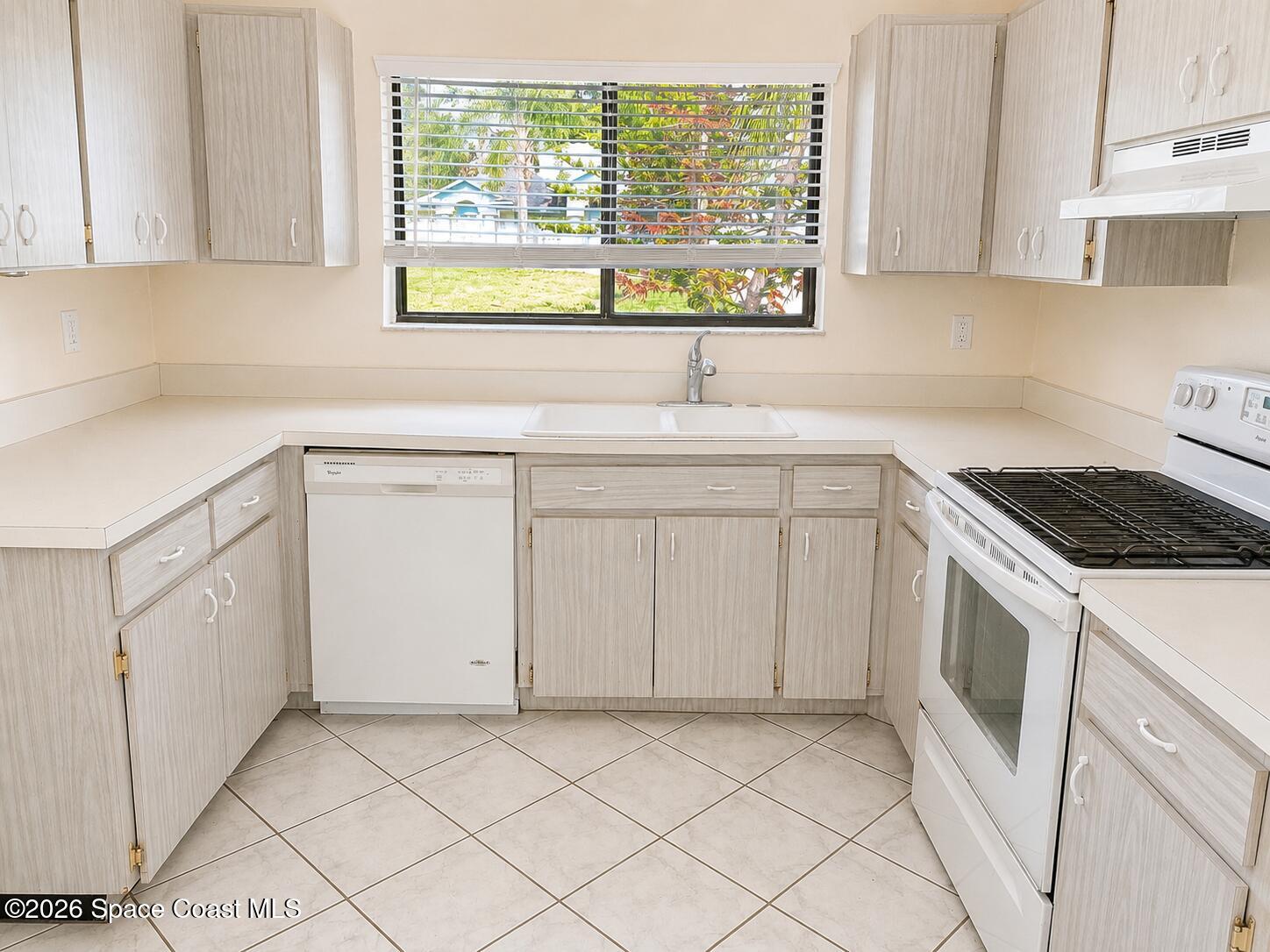 986 Piedmont Avenue NE