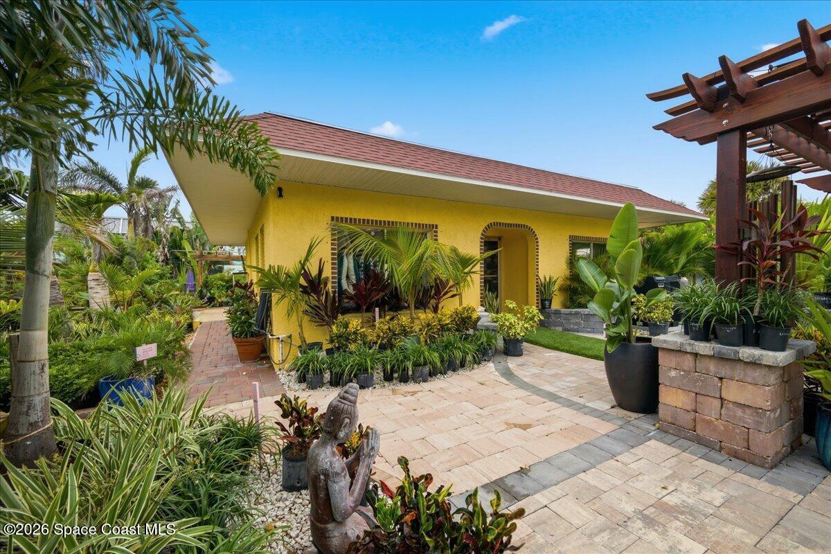 160 S Orlando Avenue