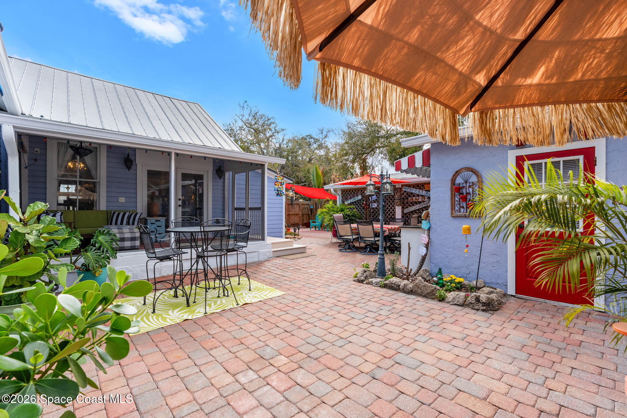 1280 Highland Avenue