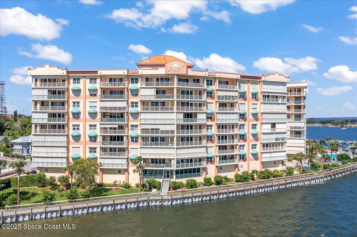 104 Riverside Drive 203