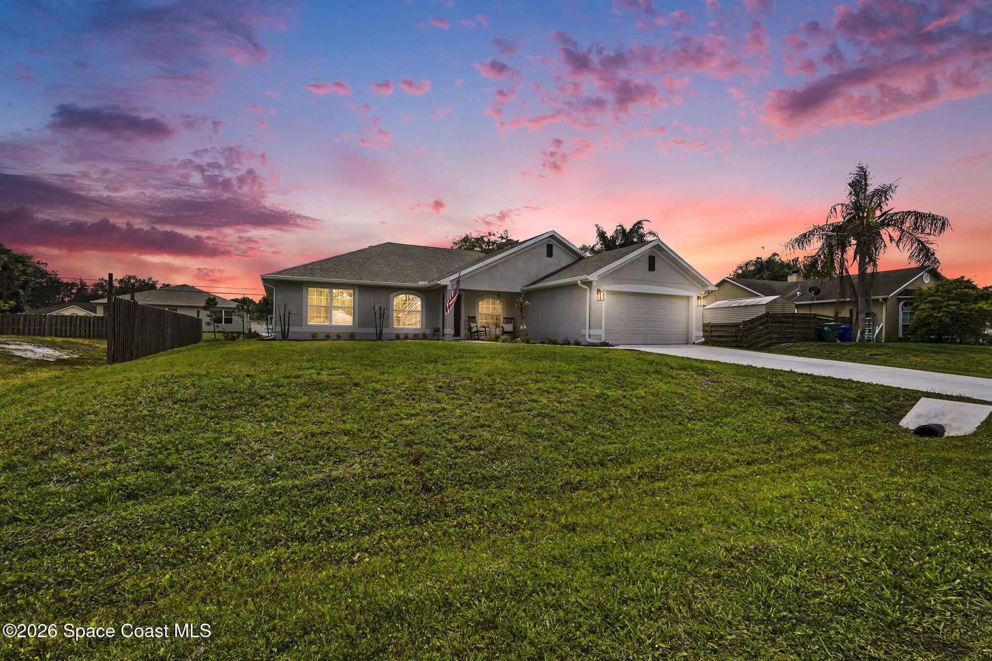 780 Helicon Terrace