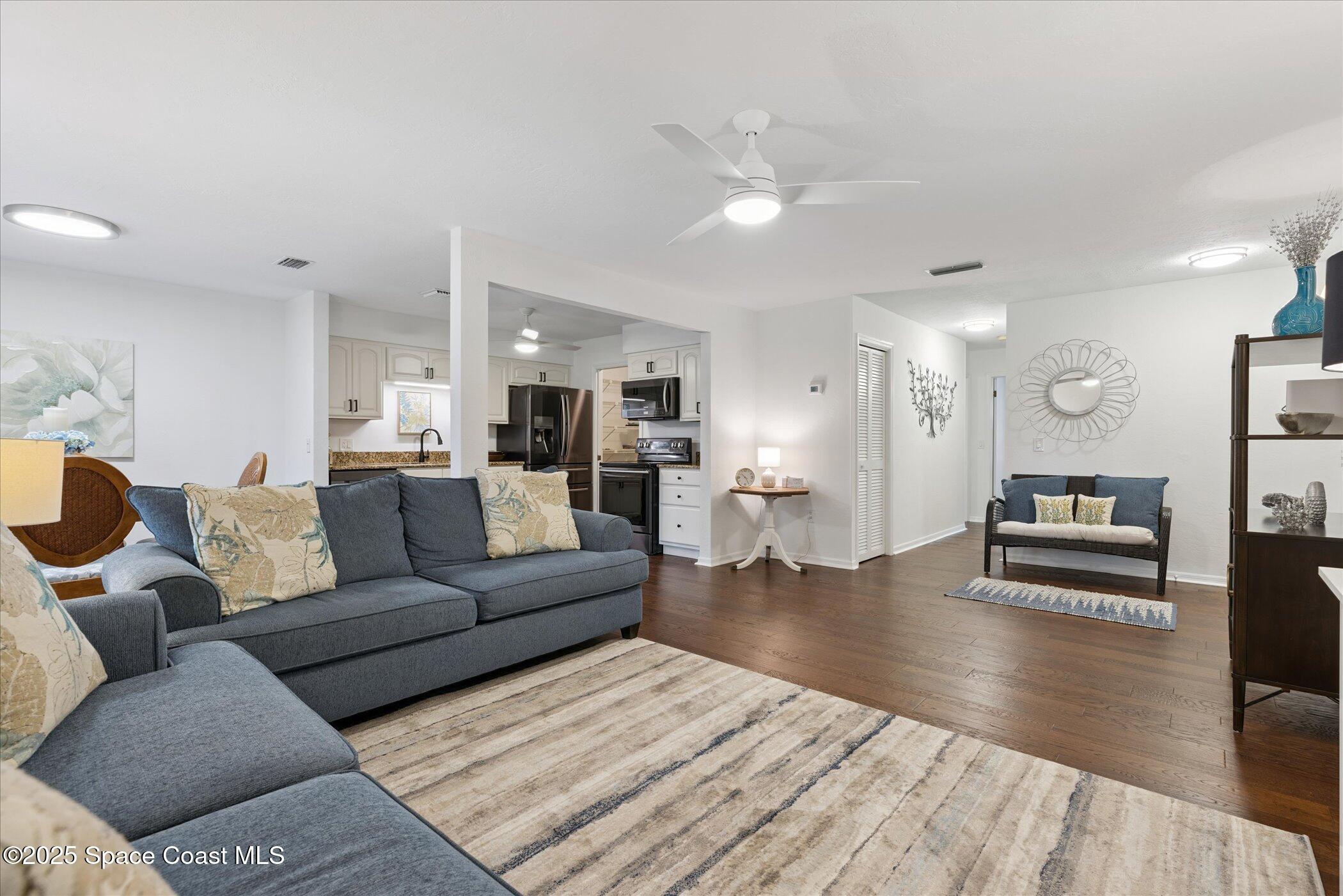 9022 York Lane 10b