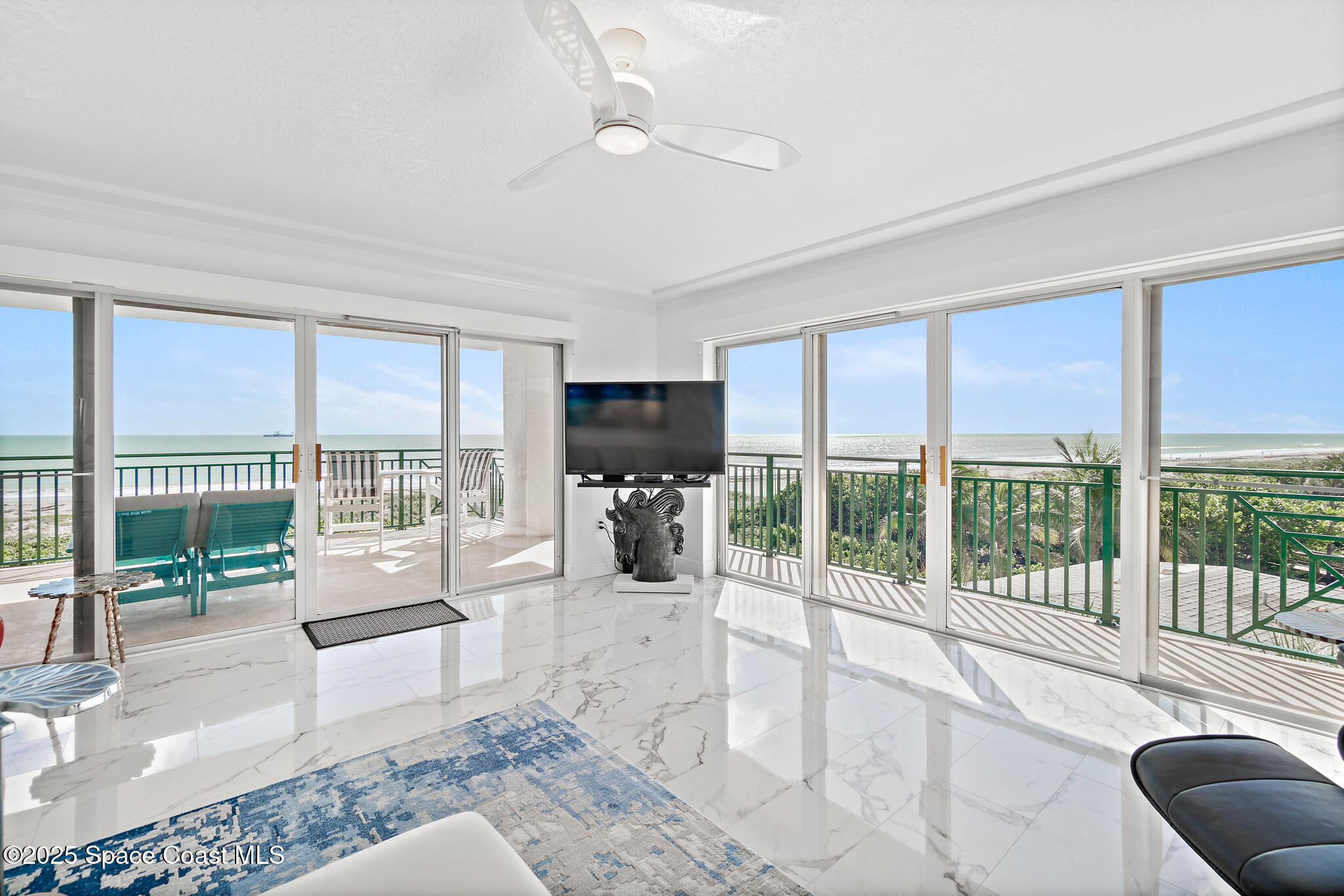 443 Johnson Avenue 402