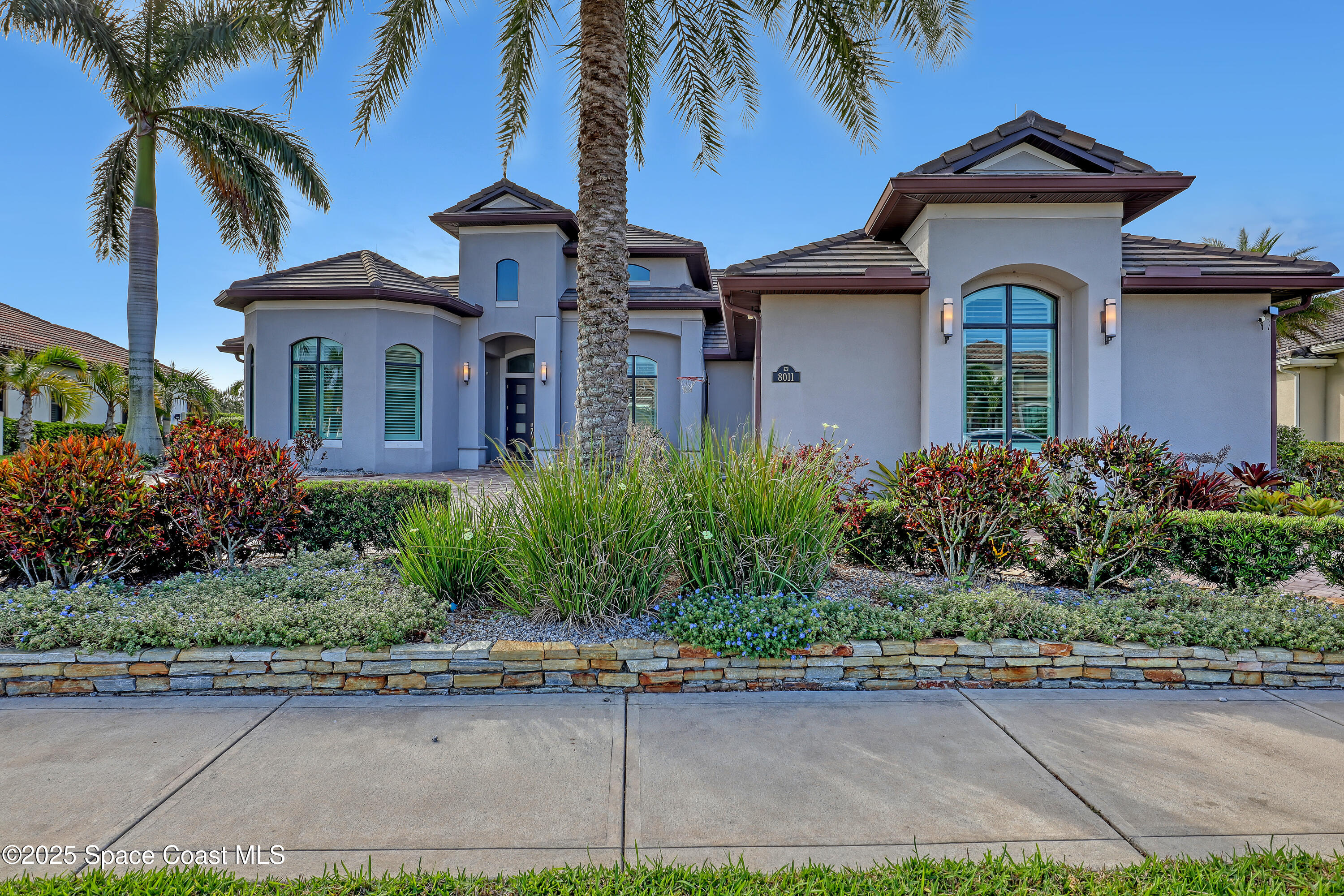 8011 Barrosa Circle