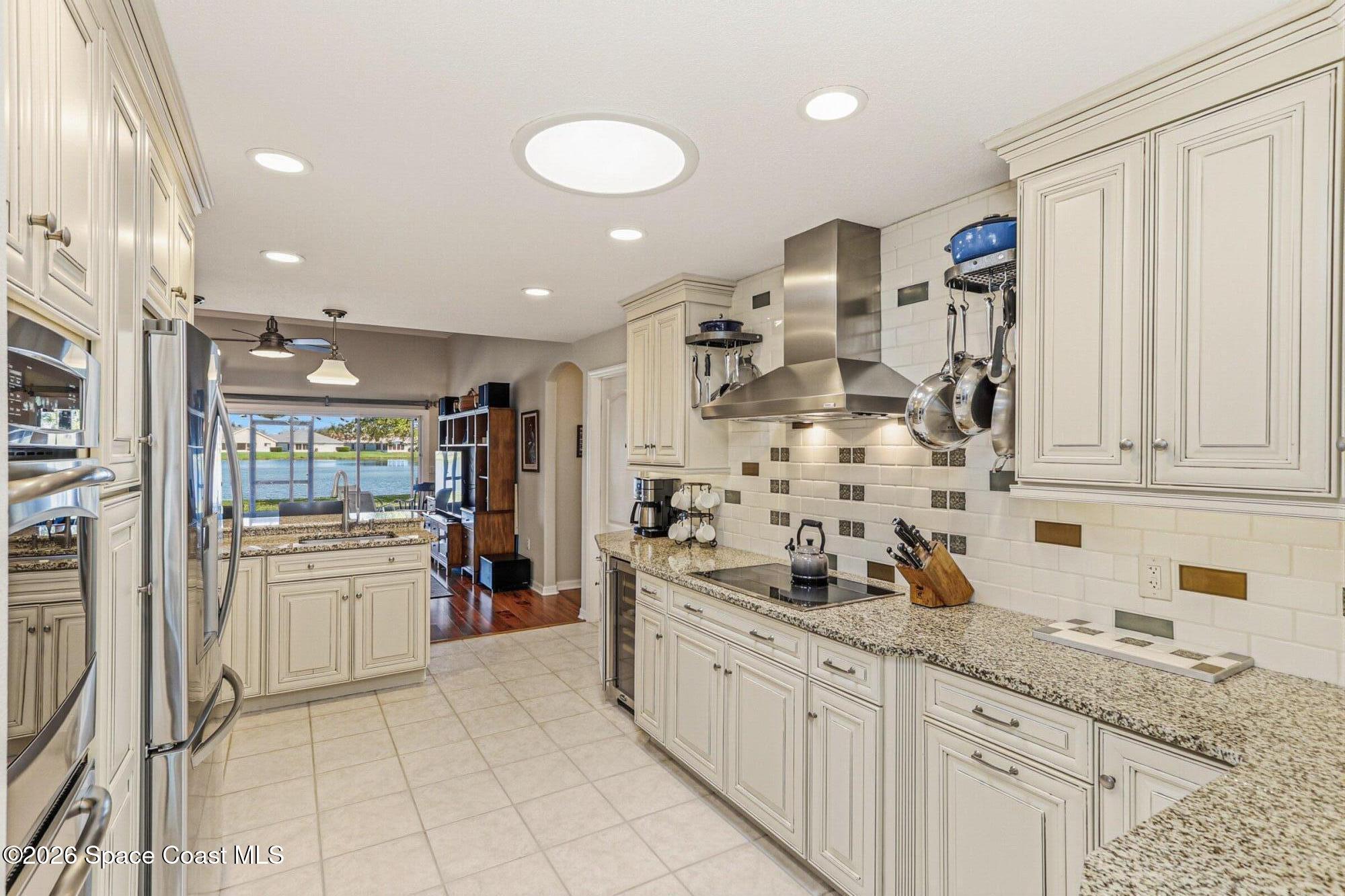 1766 Grand Isle Boulevard