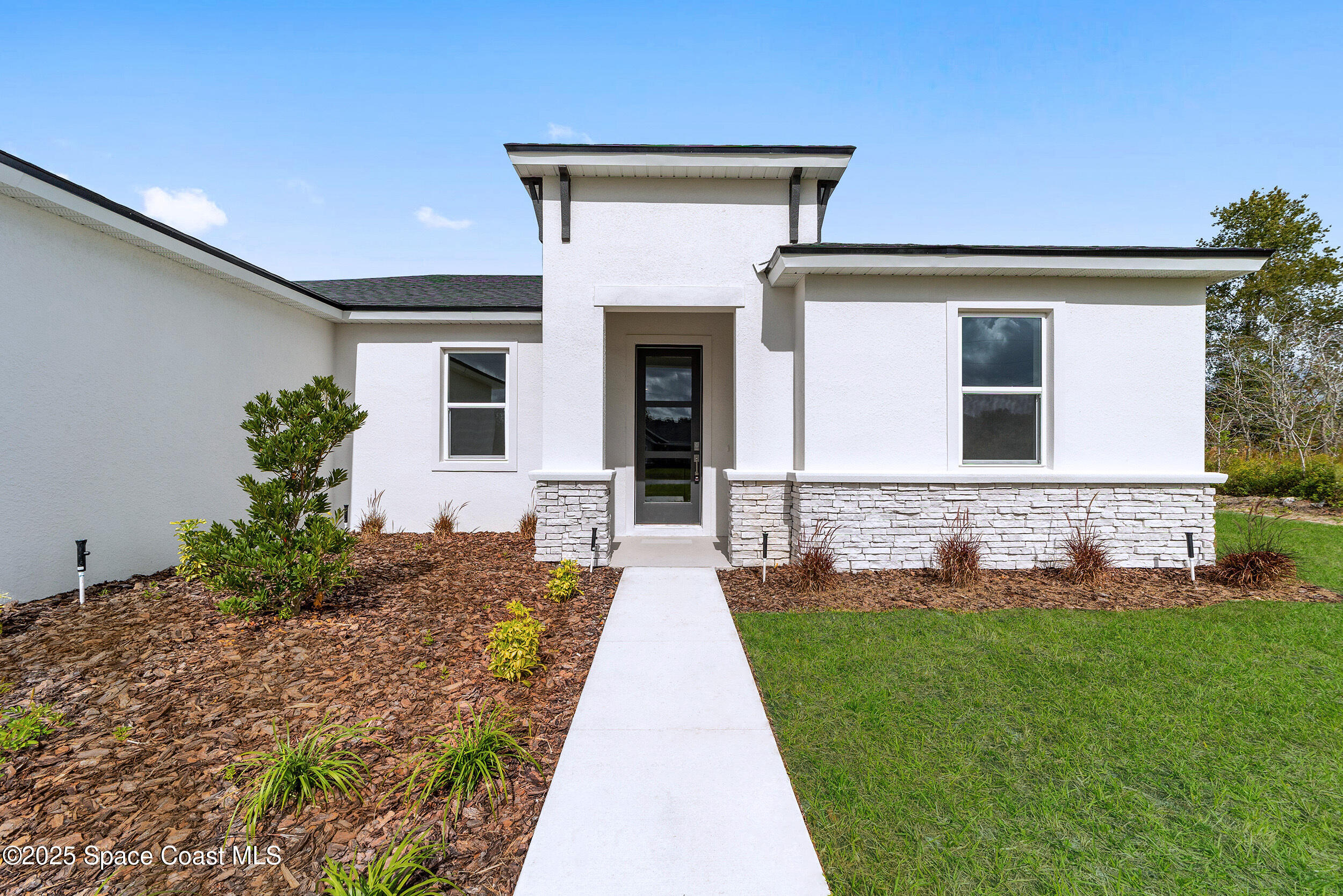 1420 Waco Boulevard N