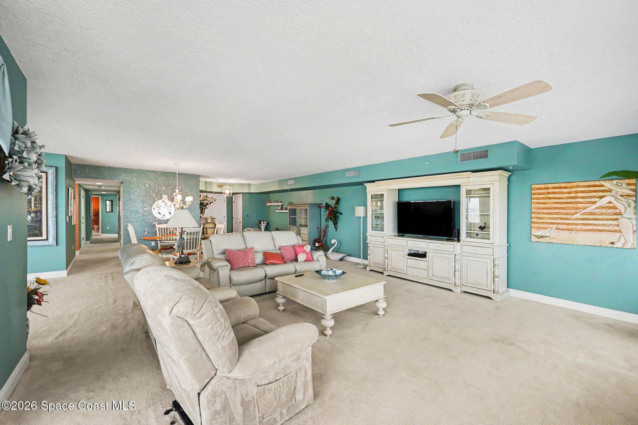 410 Hayes Avenue 401