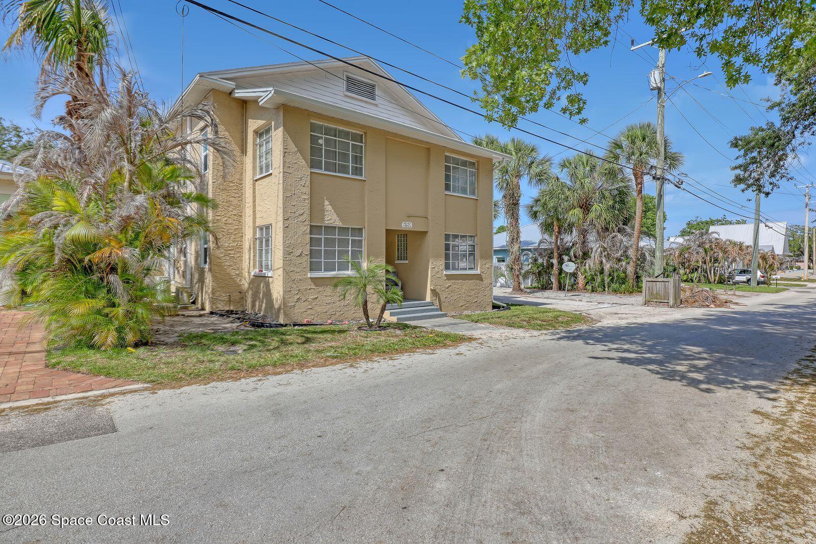 658 Young Street