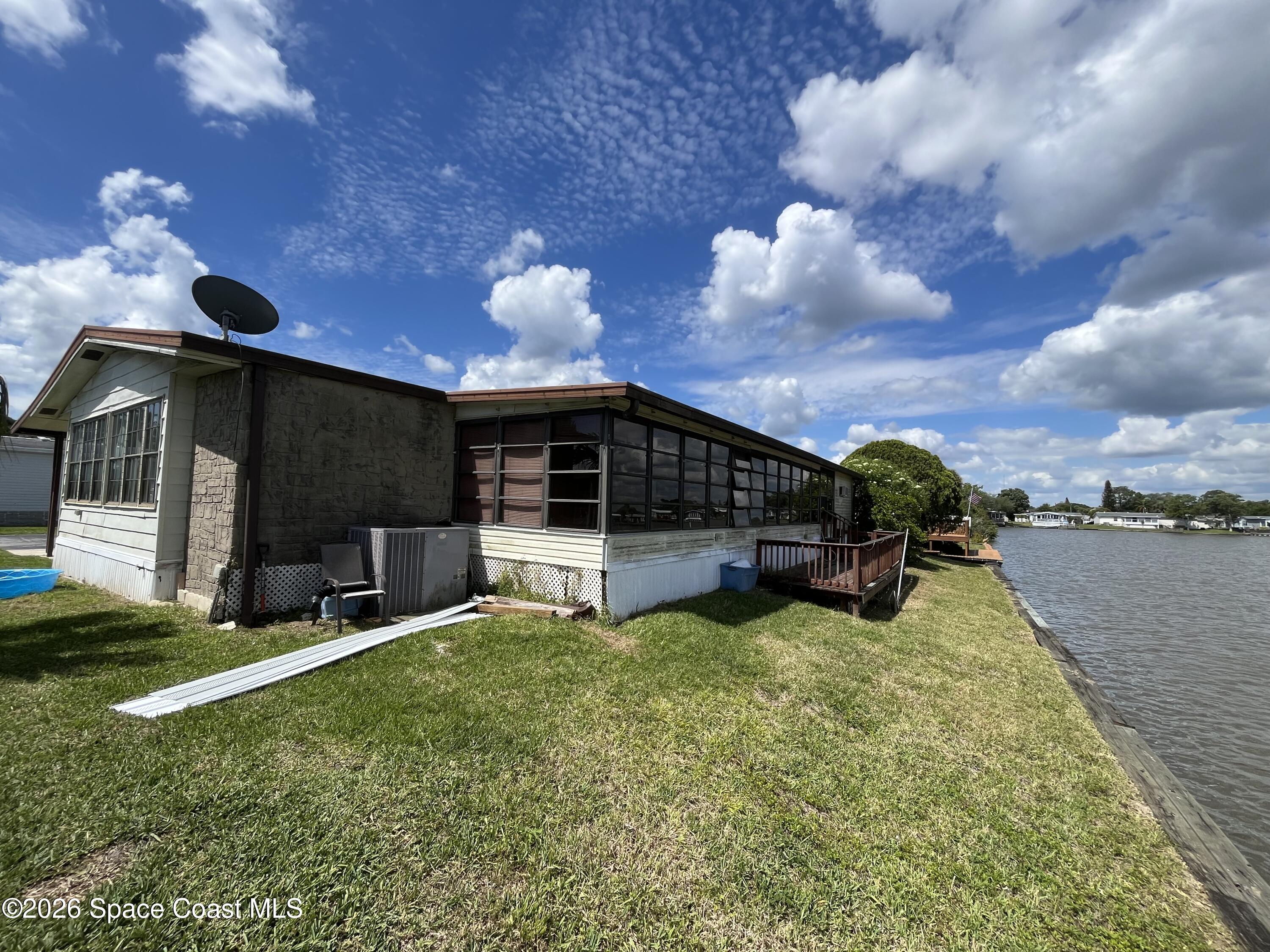 300 Bottlebrush Court