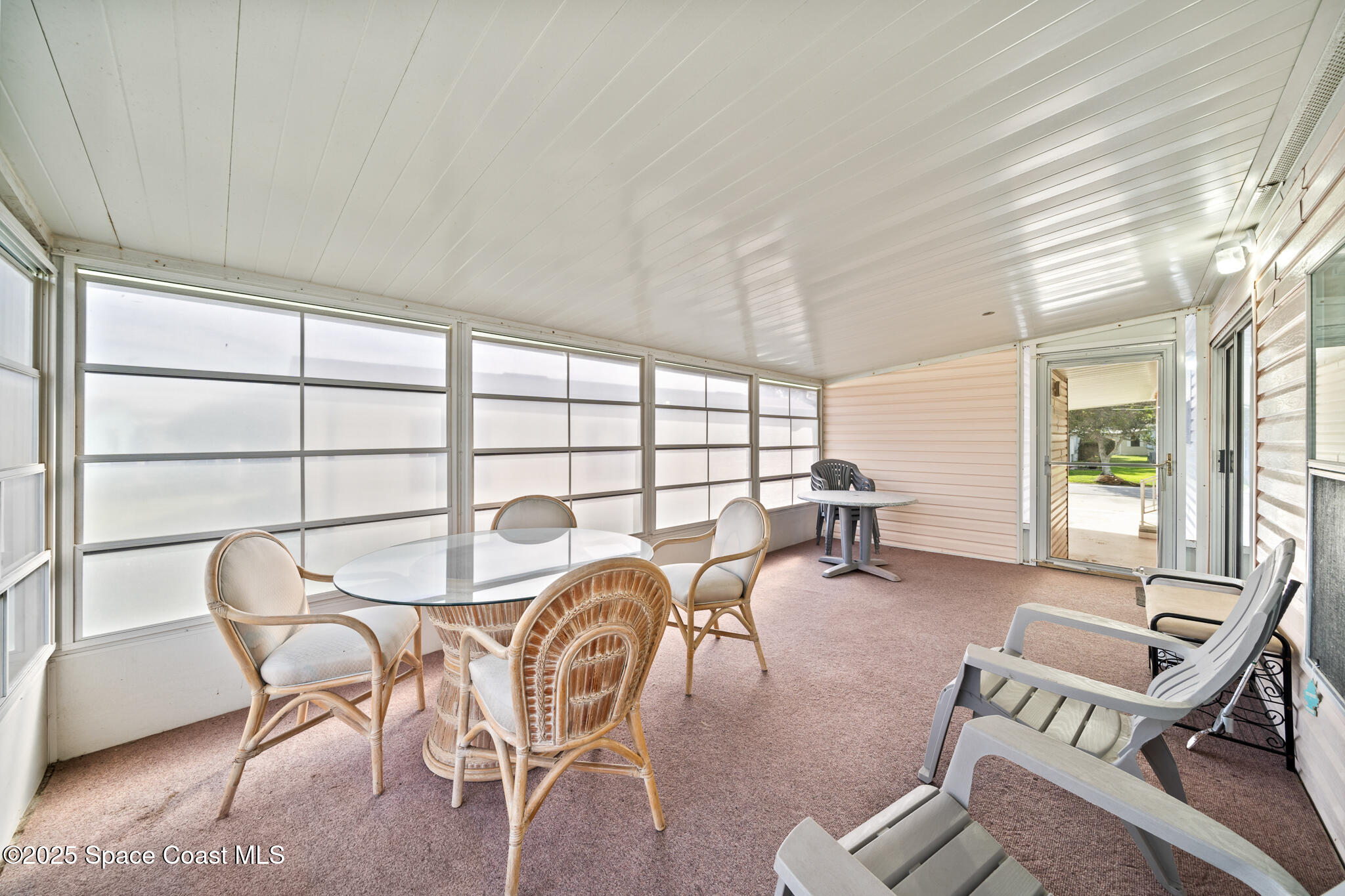 720 Periwinkle Circle