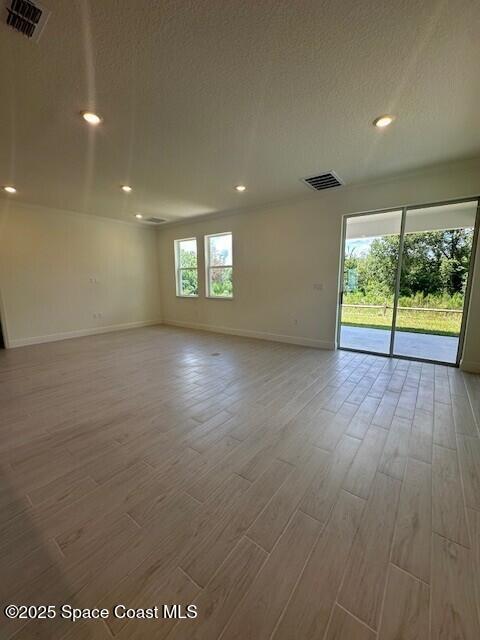 2932 Embrace Way