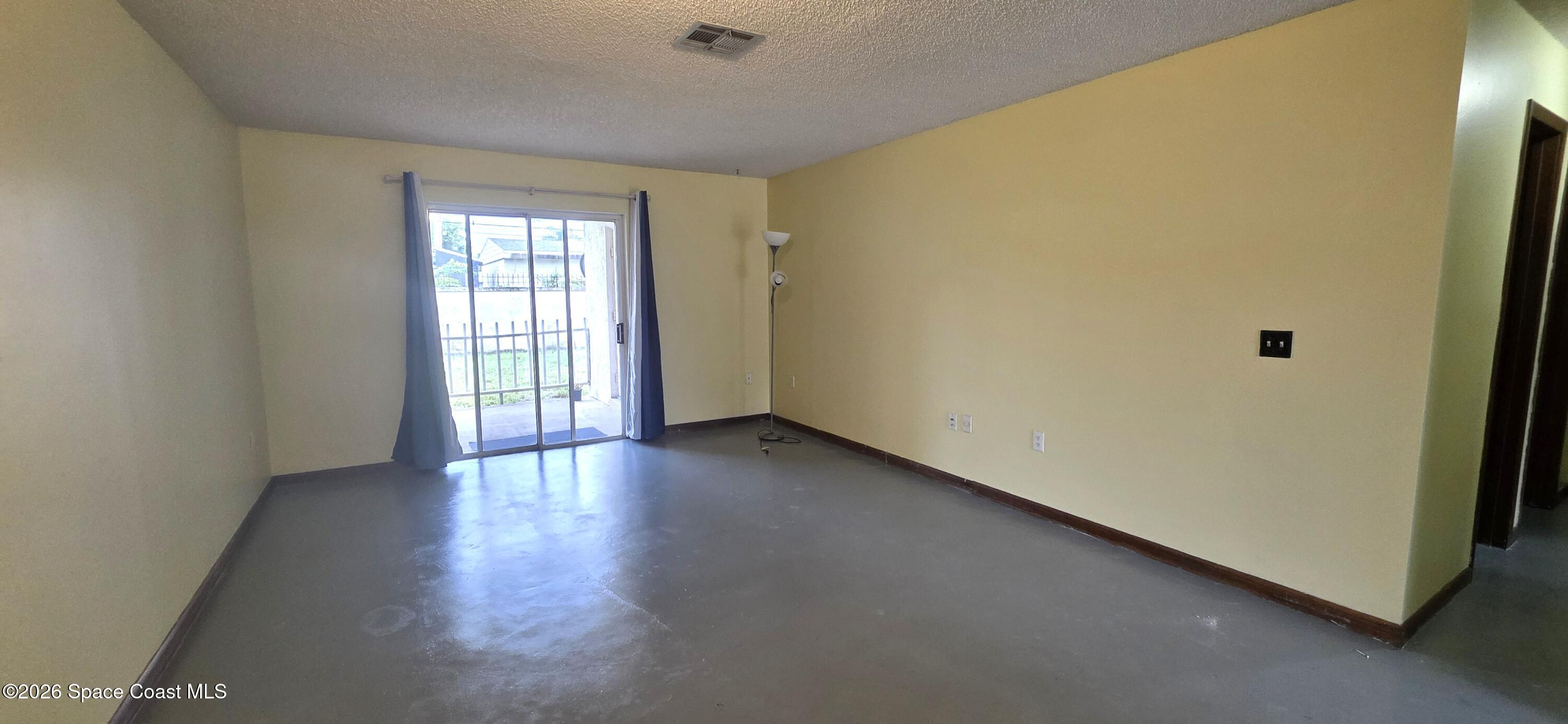 1514 Clearlake Road 38