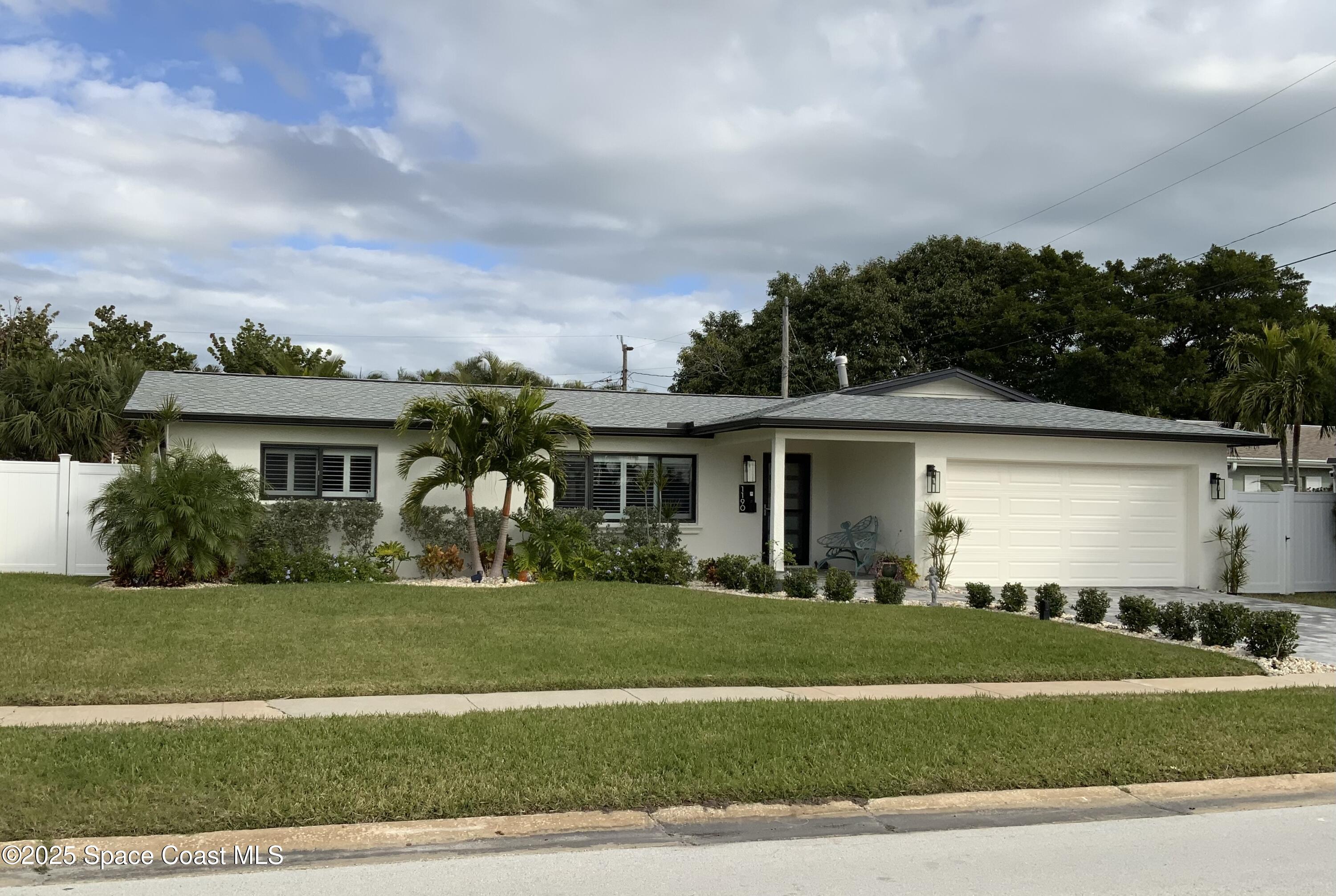 1190 Yacht Club Boulevard