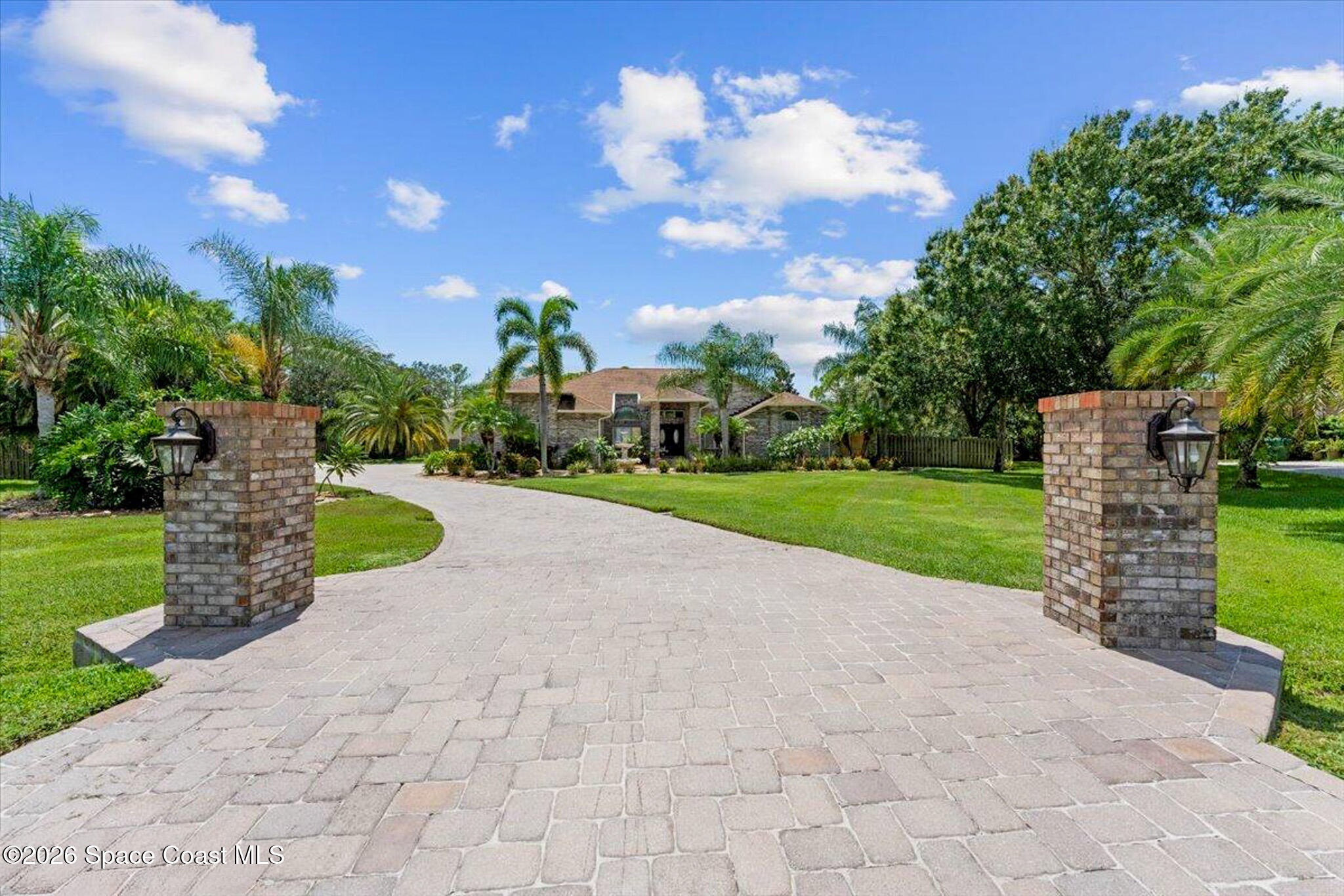 1711 Flamevine Place