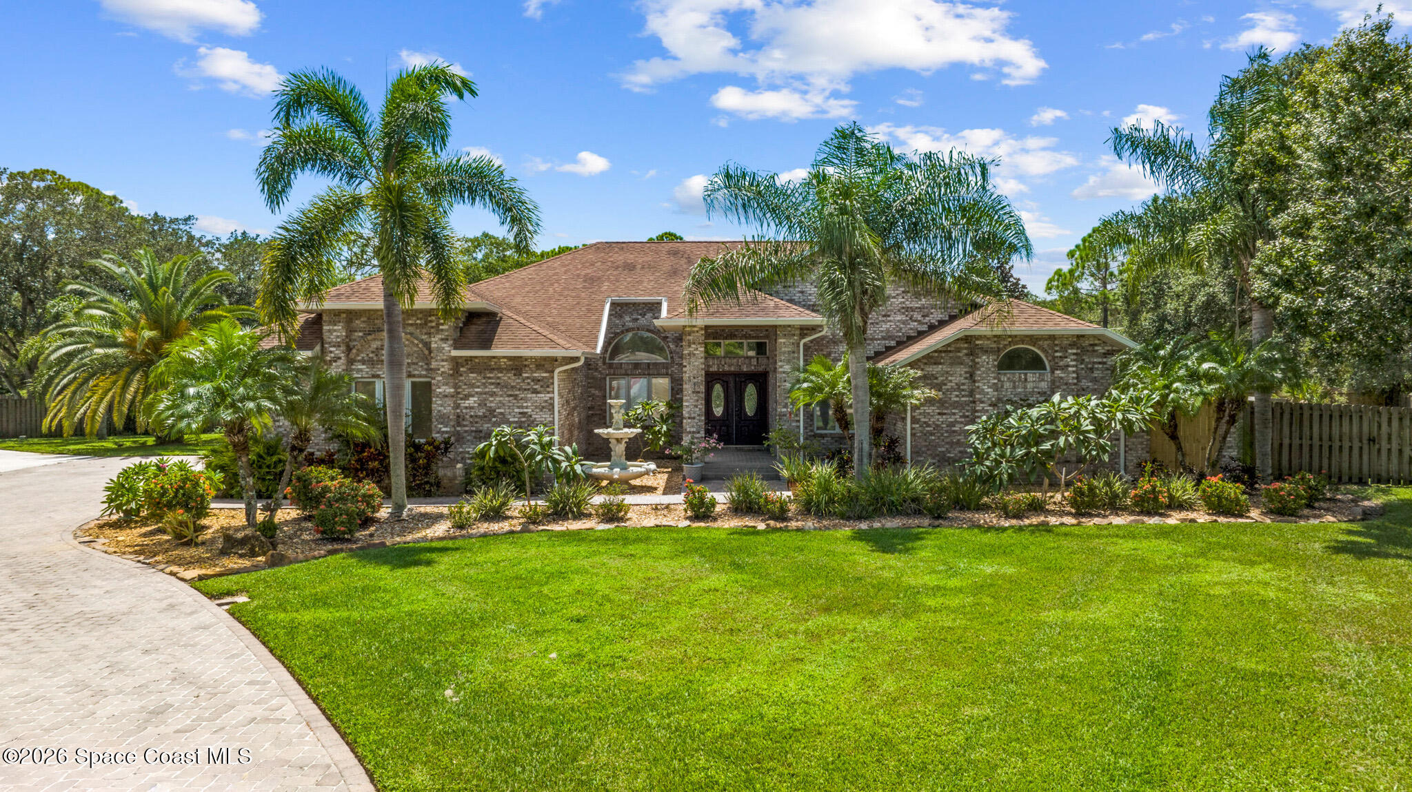 1711 Flamevine Place