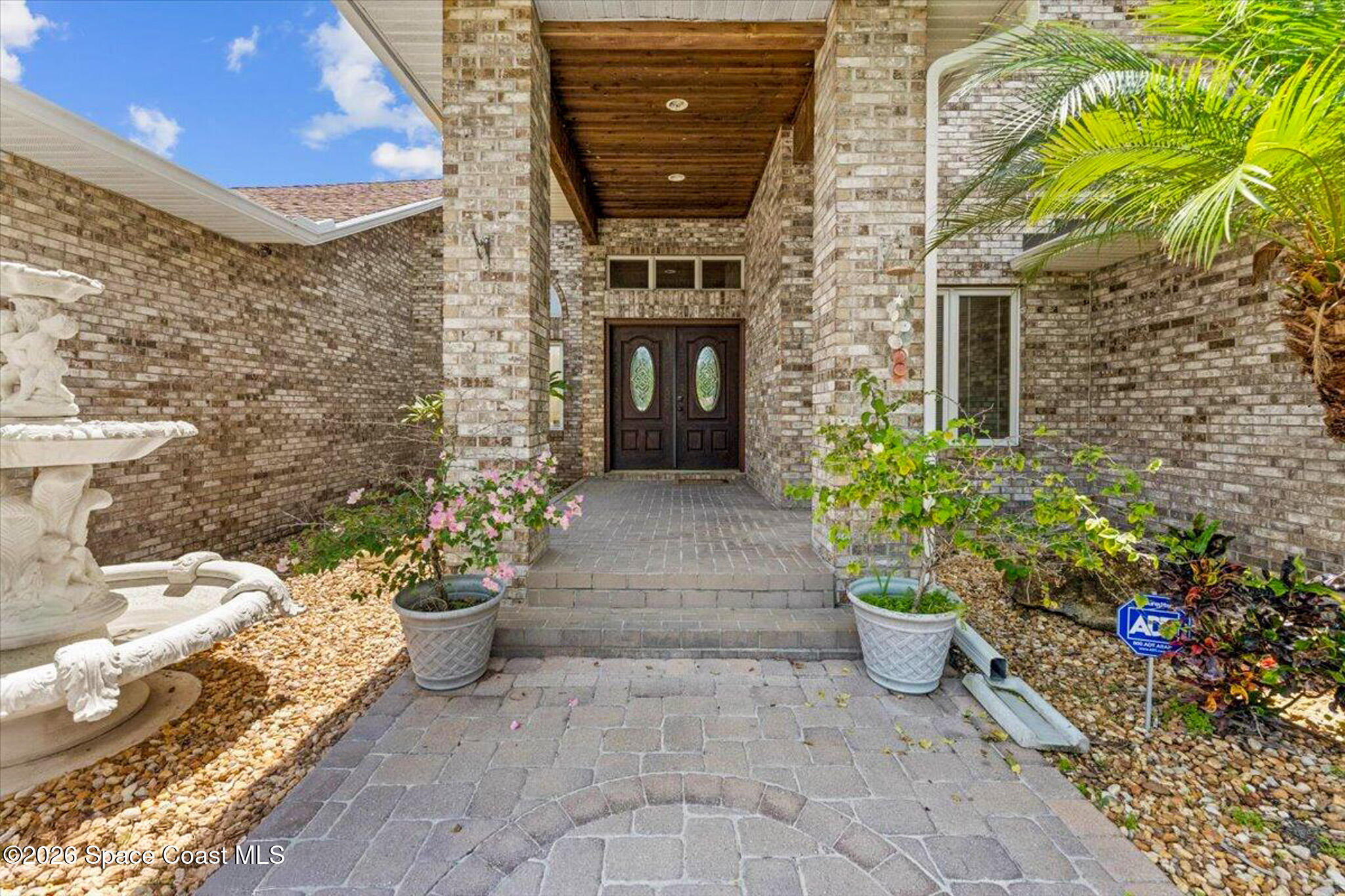 1711 Flamevine Place