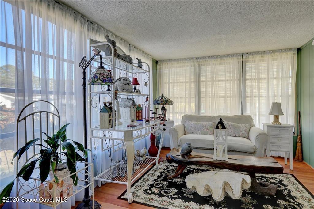 1352 Barefoot Circle