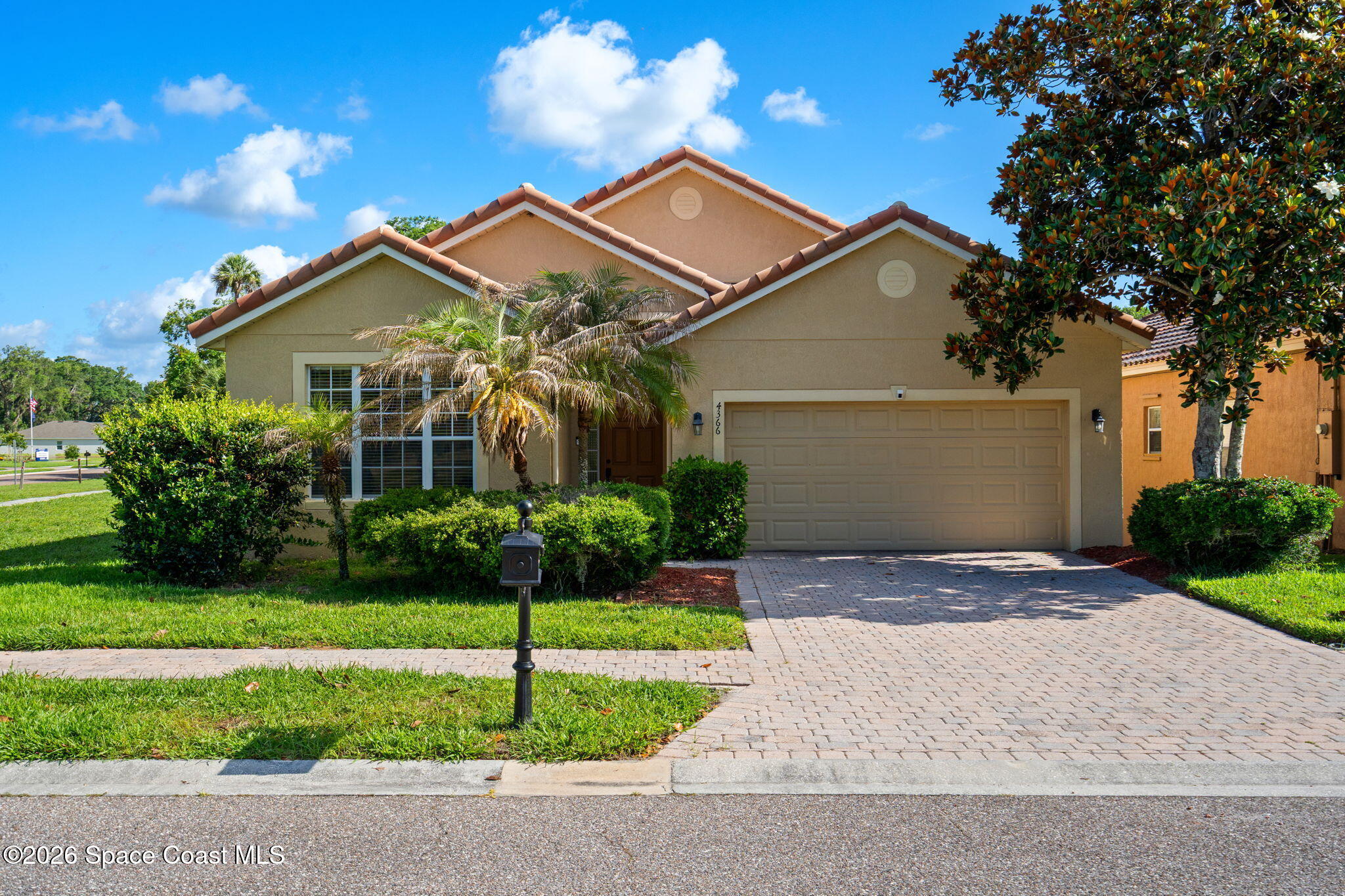 4366 Fitzroy Reef Drive