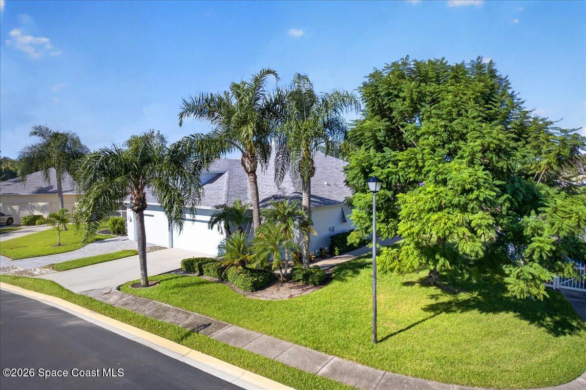 1002 Eleuthera Drive NE