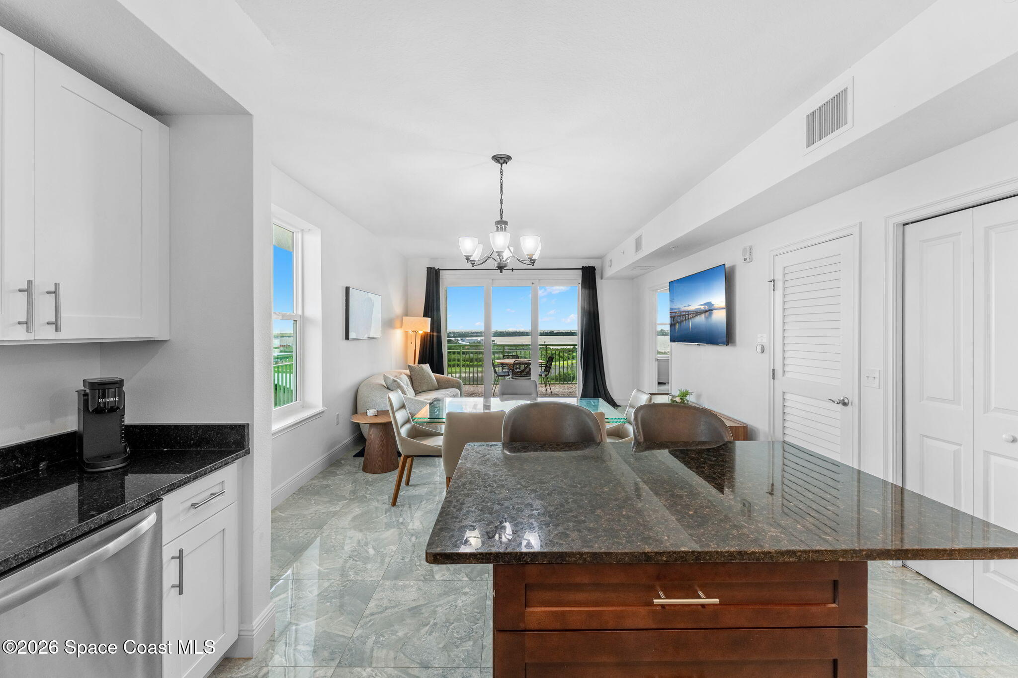 735 Pilot Lane 901