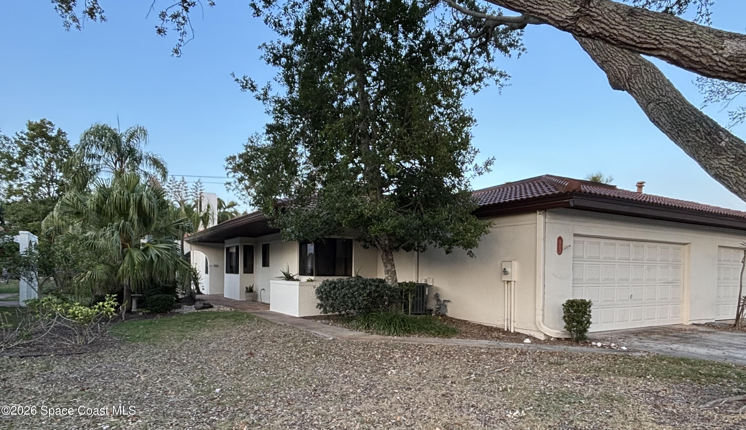 802 Parkside Place 802