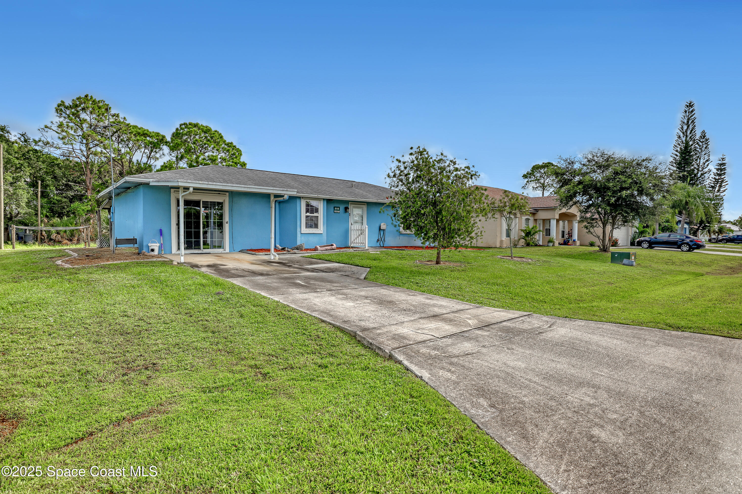 561 Belvedere Road NW