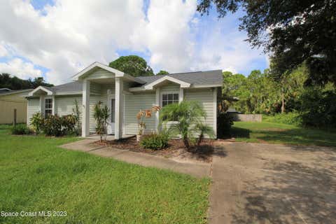 2 beds bed, 1 baths bath property at 220 Tipton Road Sw, Palm Bay, FL 32908
