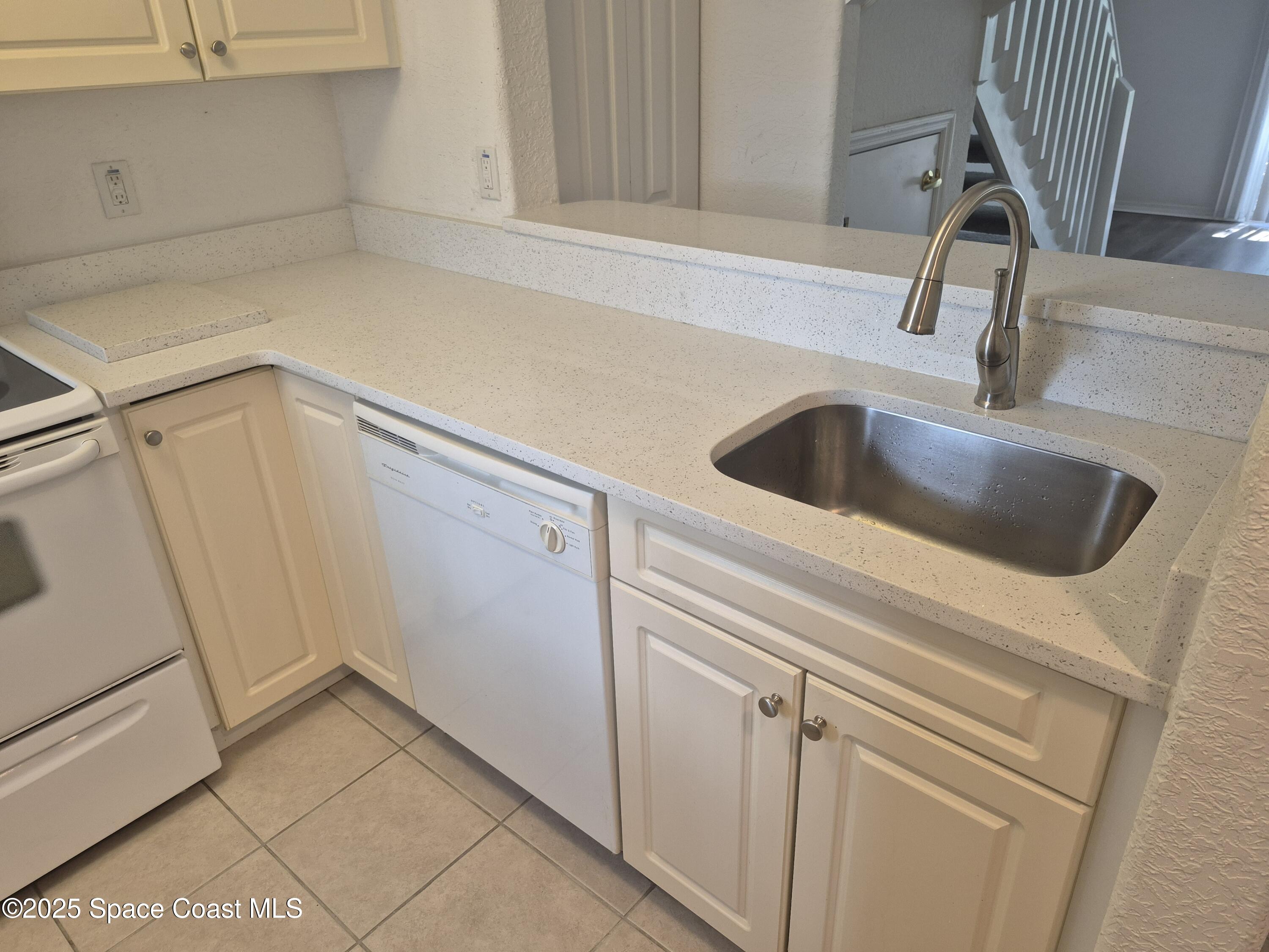 640 Seaport Boulevard 224