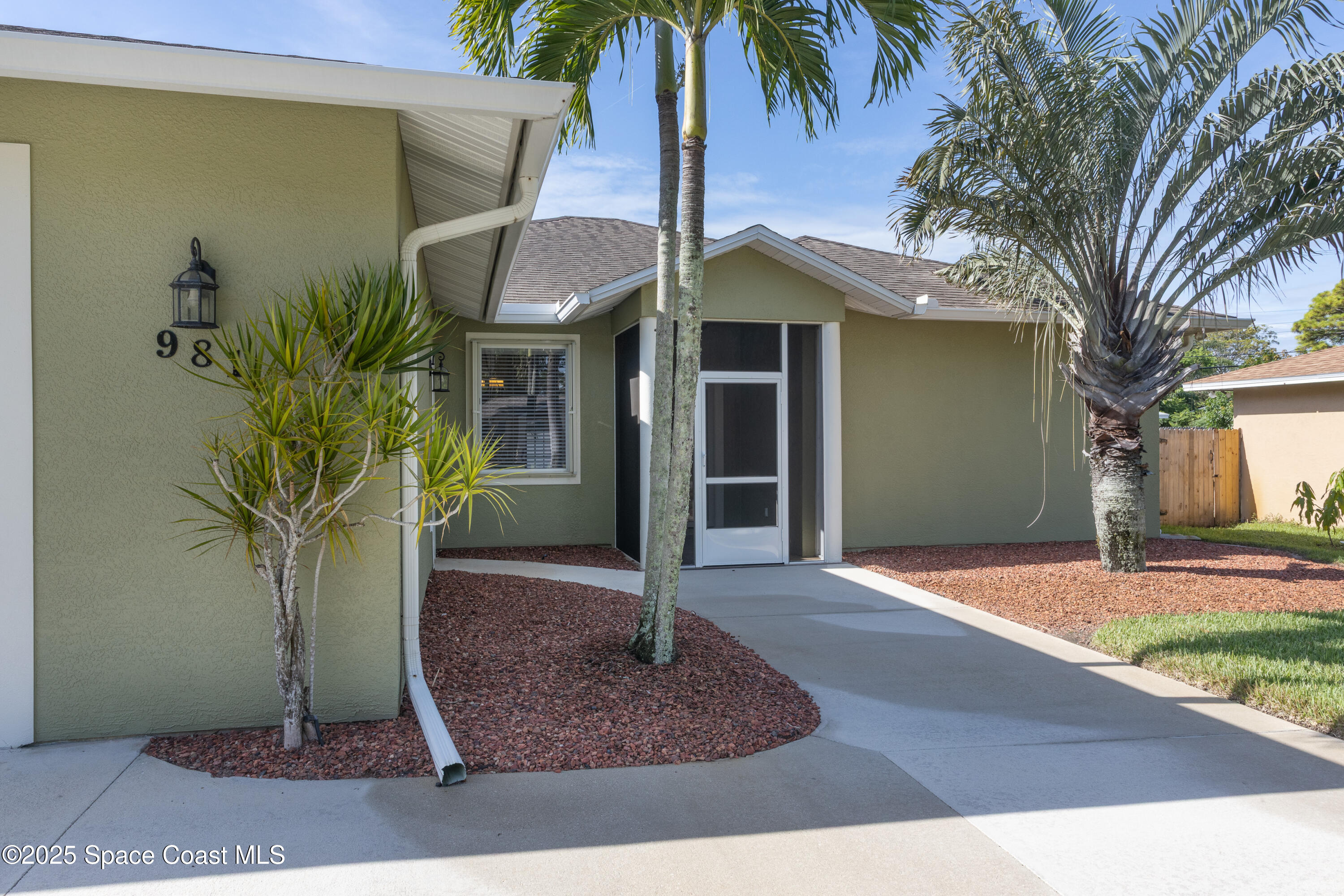 981 Pineland Drive