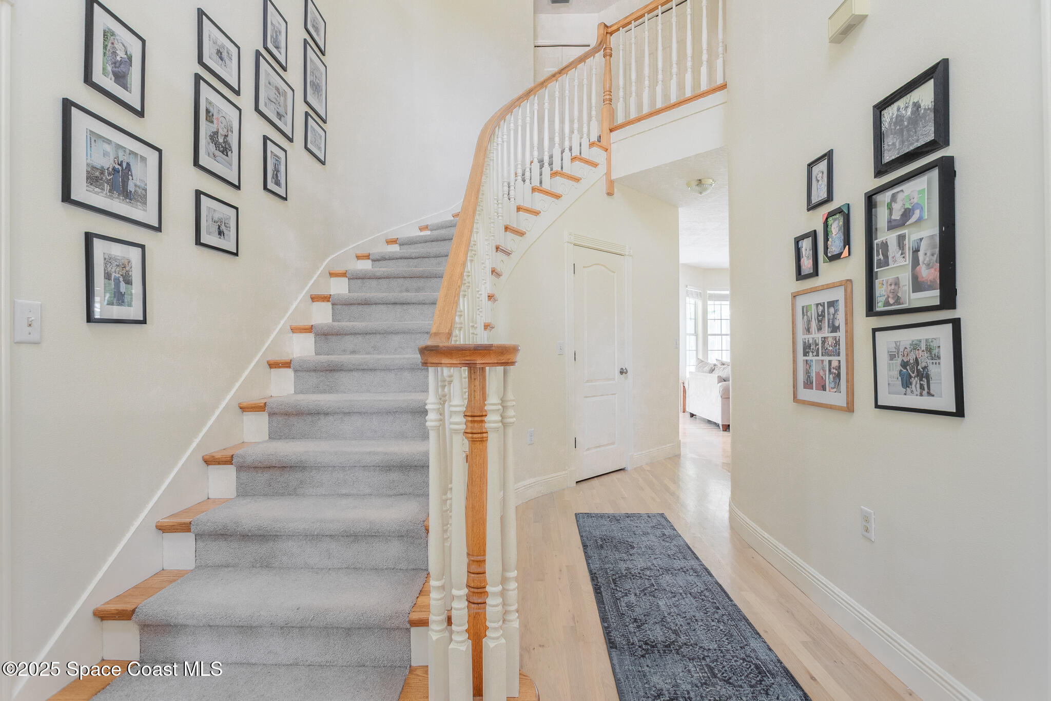 2123 Royal Oaks Drive