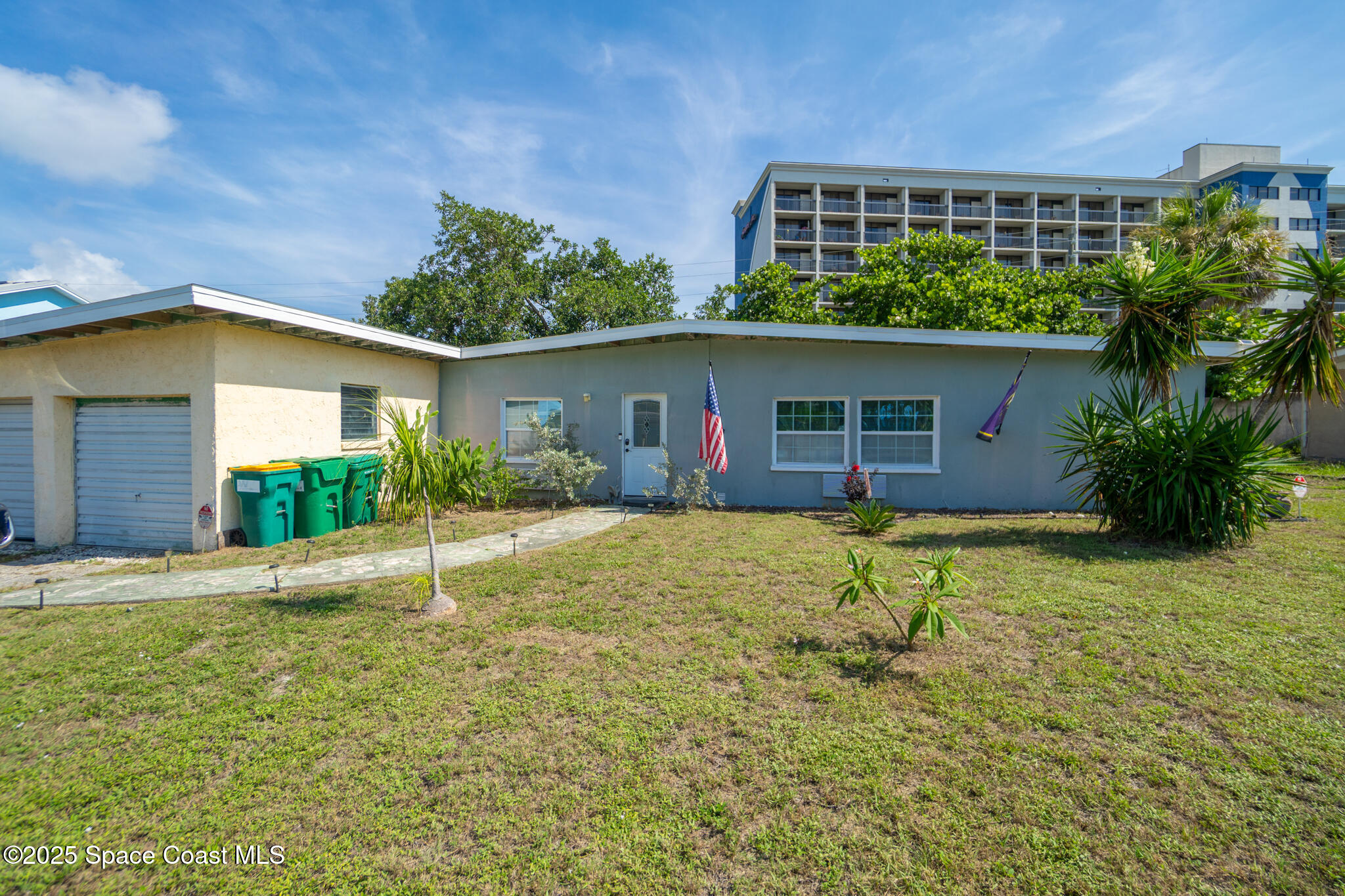113 Surf Drive