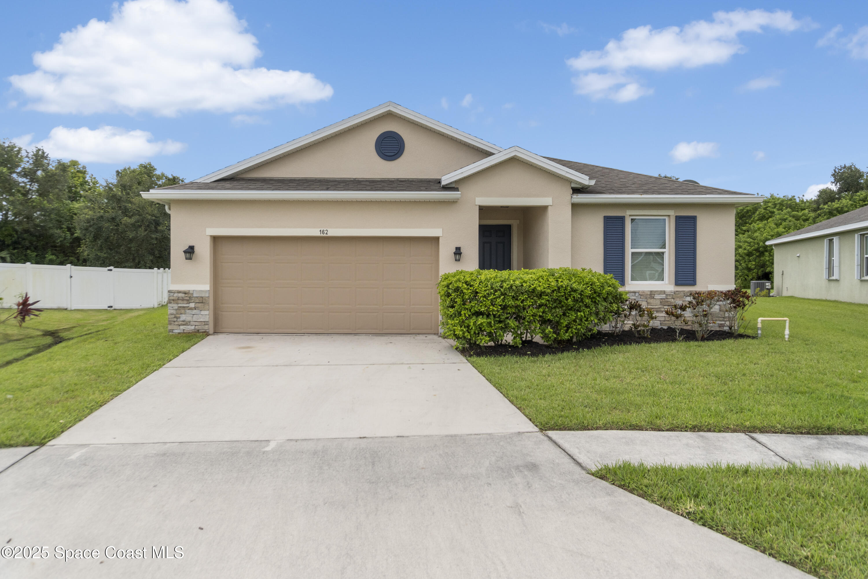 162 Port Royal Court