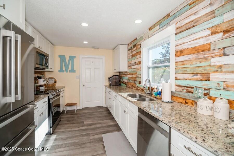 2160 Emerald Court