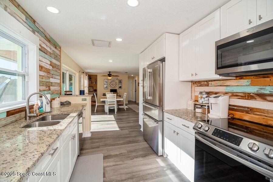 2160 Emerald Court