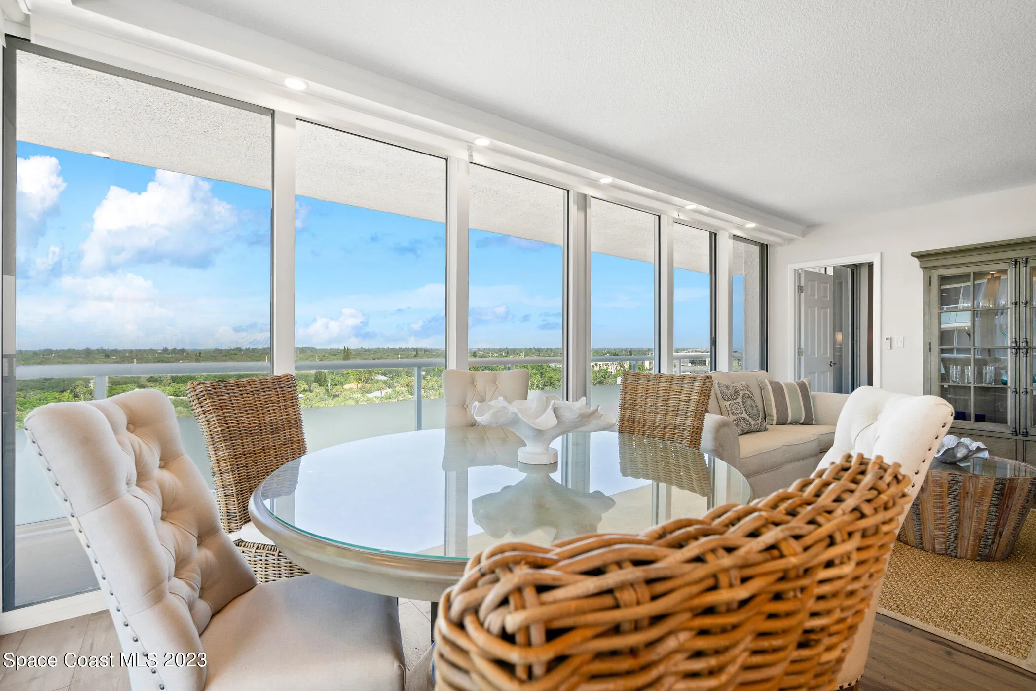 Vero Beach, Florida 32963, United States, 2 Bedrooms Bedrooms, ,2 BathroomsBathrooms,Residential,Active,36728