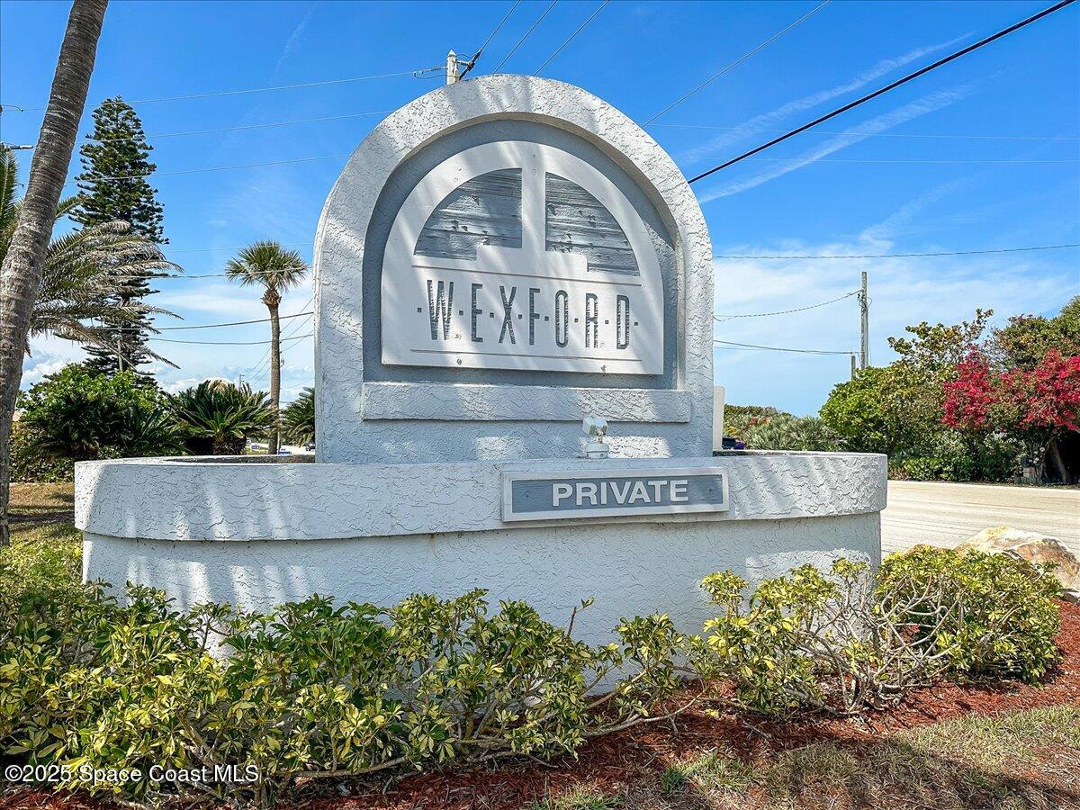 222 Glengarry Avenue