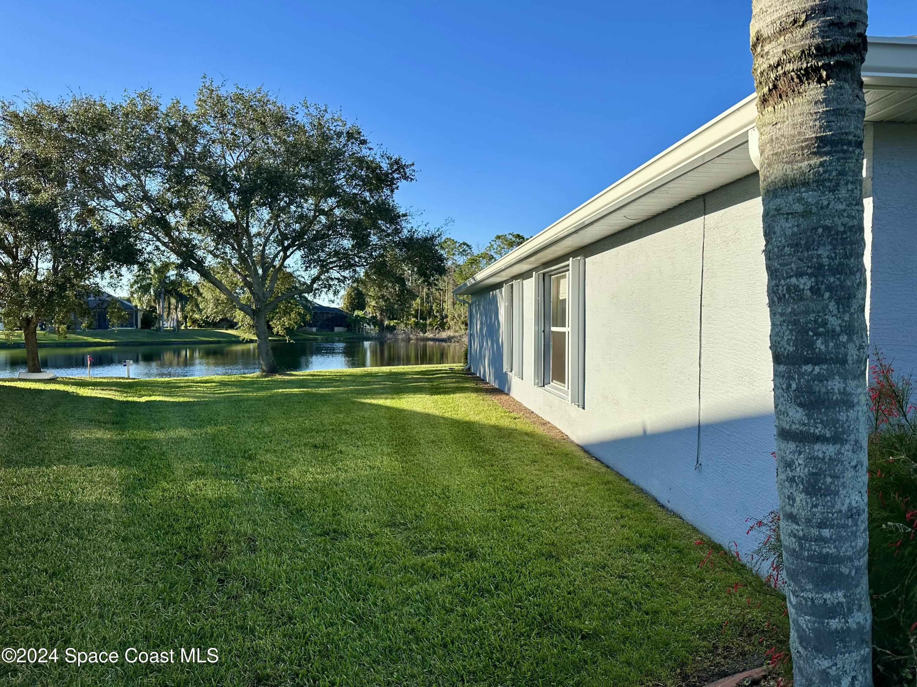 2461 Stratford Pointe Drive