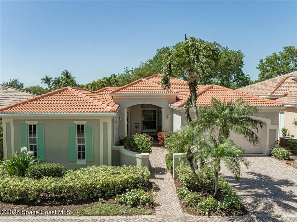 Photo of 9325 E Maiden Court, Vero Beach, FL 32963 (MLS # 1057406)