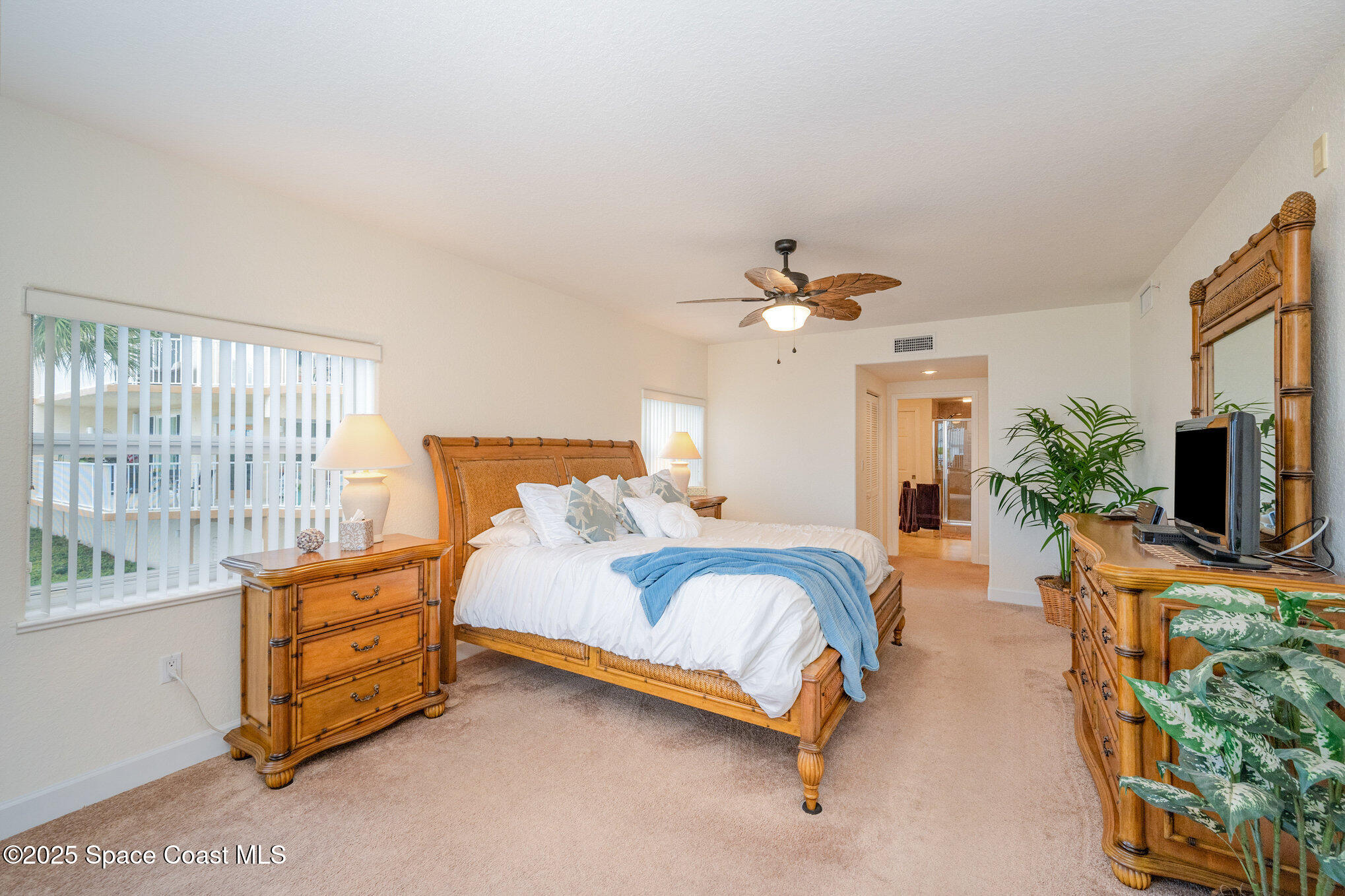 807 Mystic Dr #C-210