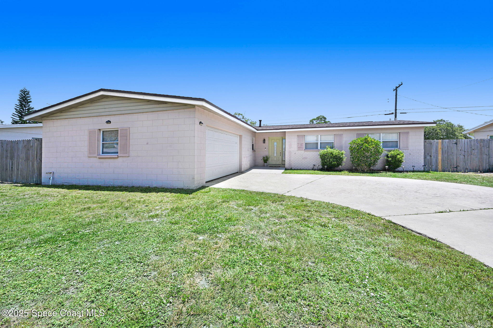 1426 Floyd Drive