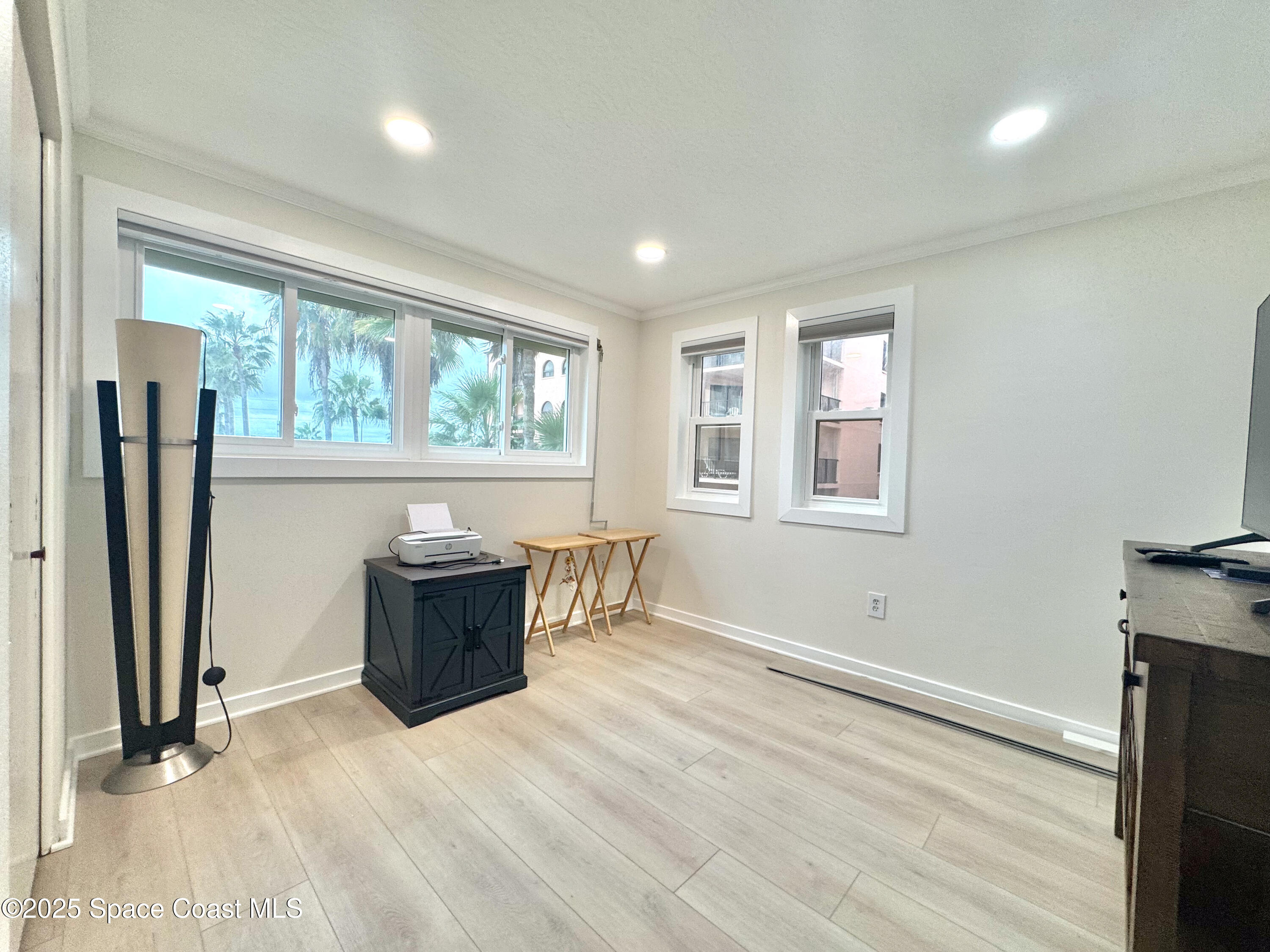 5050 Ocean Beach Boulevard 301