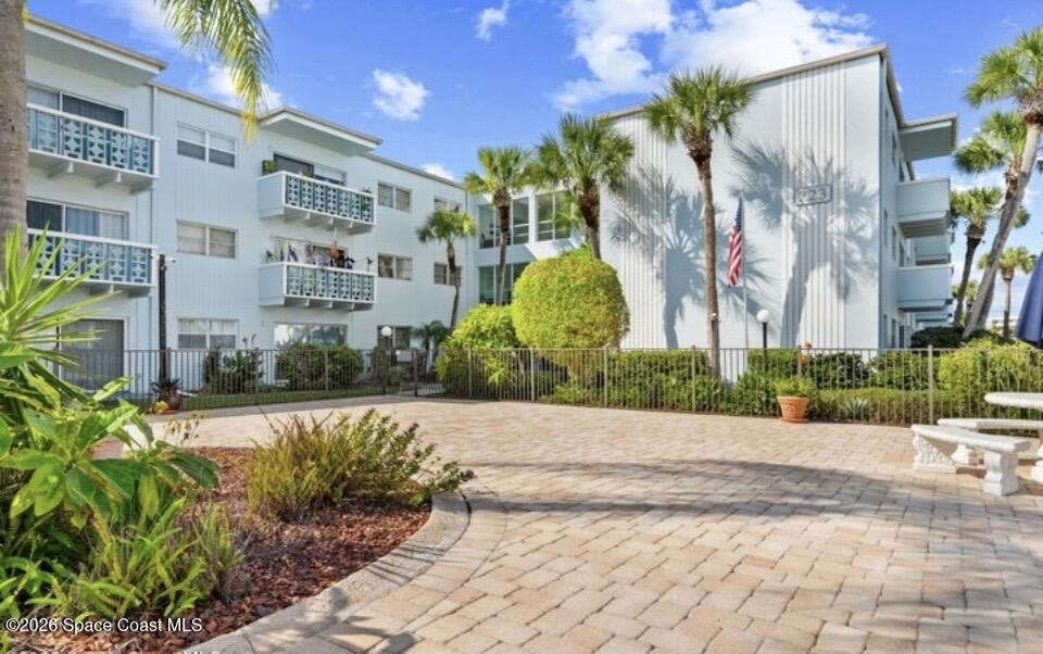 223 Columbia Drive 232