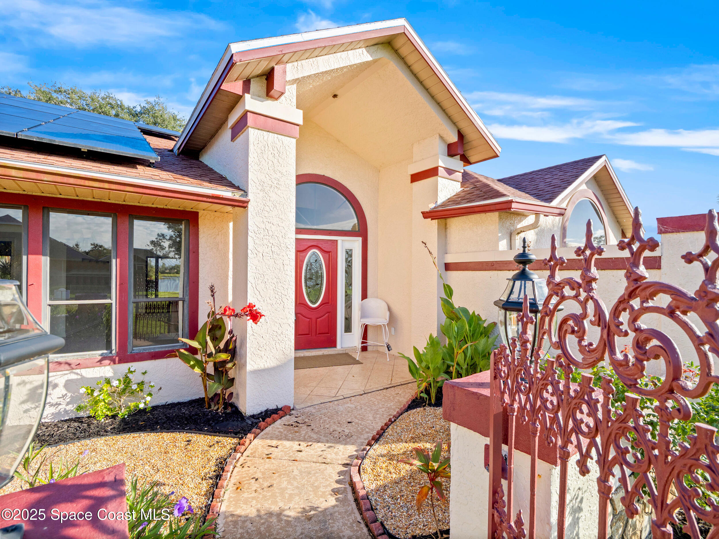 800 Spanish Wells Drive