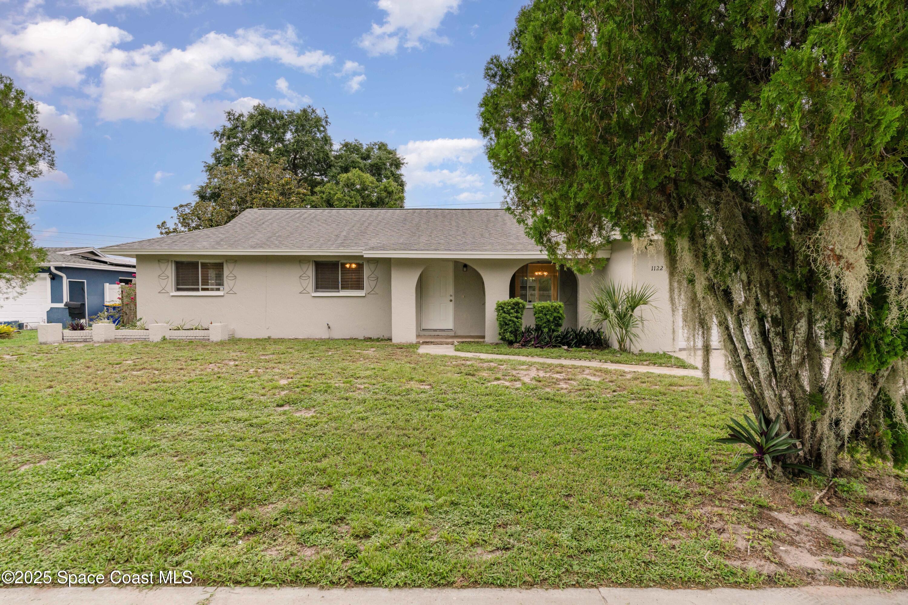 1122 Manatee Drive