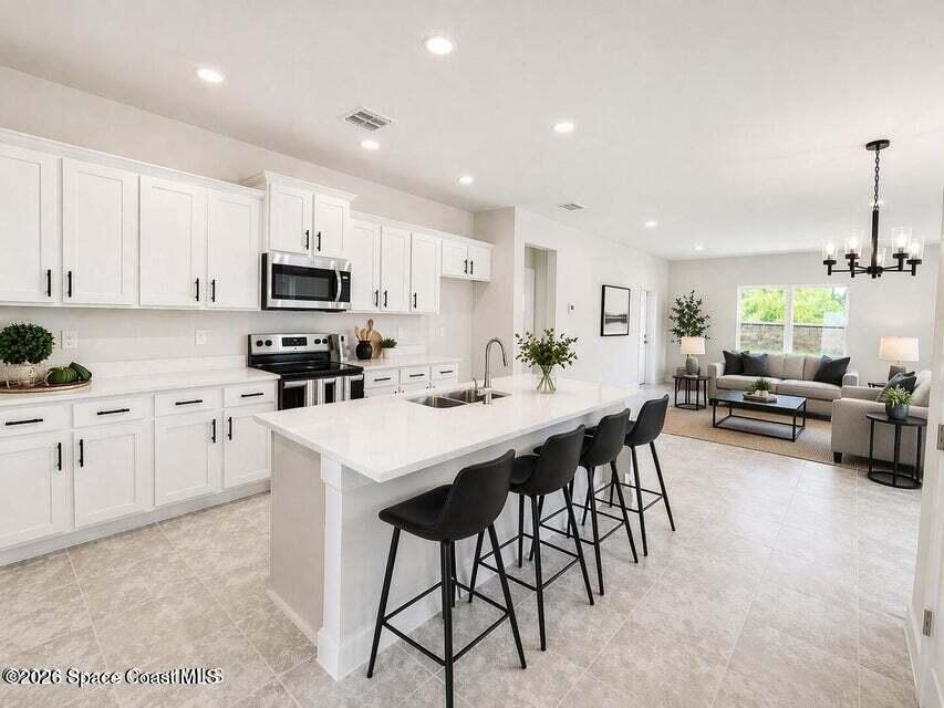1016 Kylar Drive NW