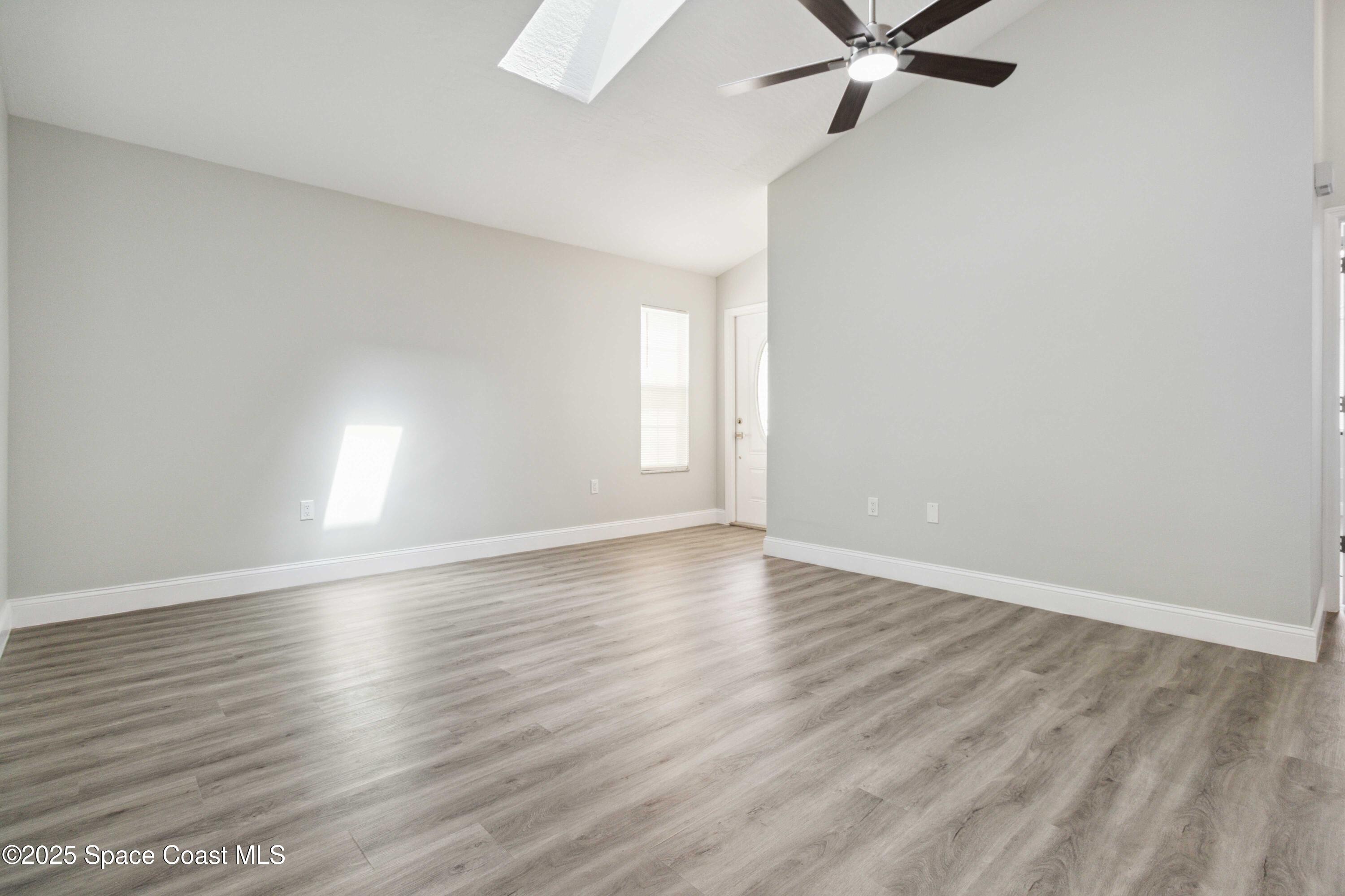 906 S S Fork Circle