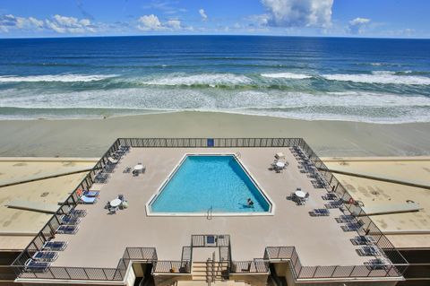 A home in New Smyrna Beach